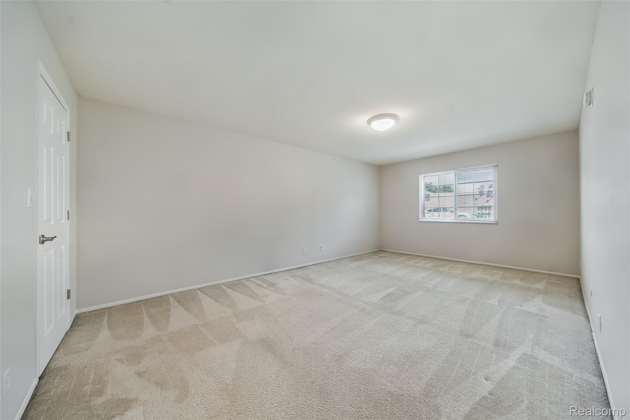 6151 Orchard Lake Road 103