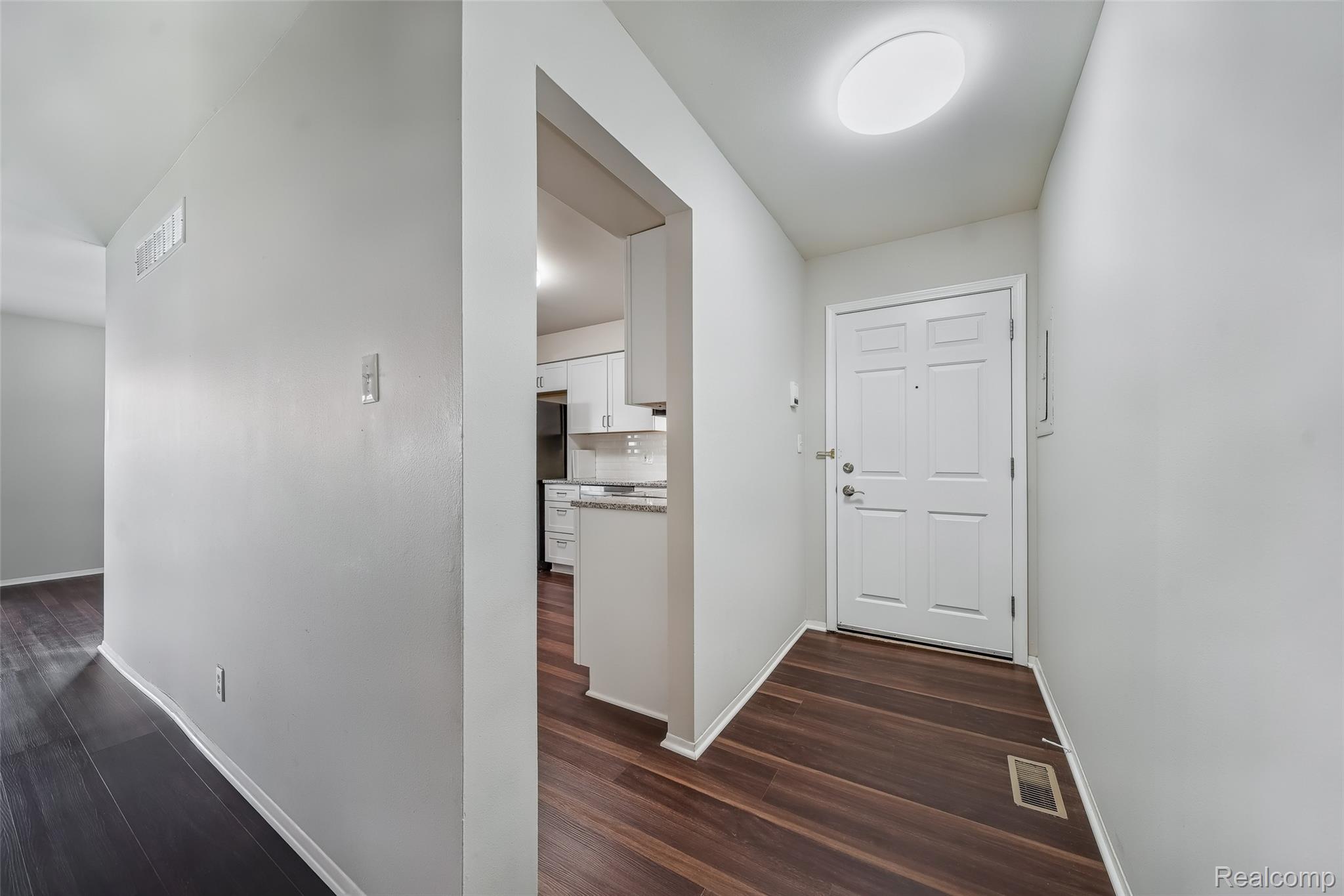 6151 Orchard Lake Road 103