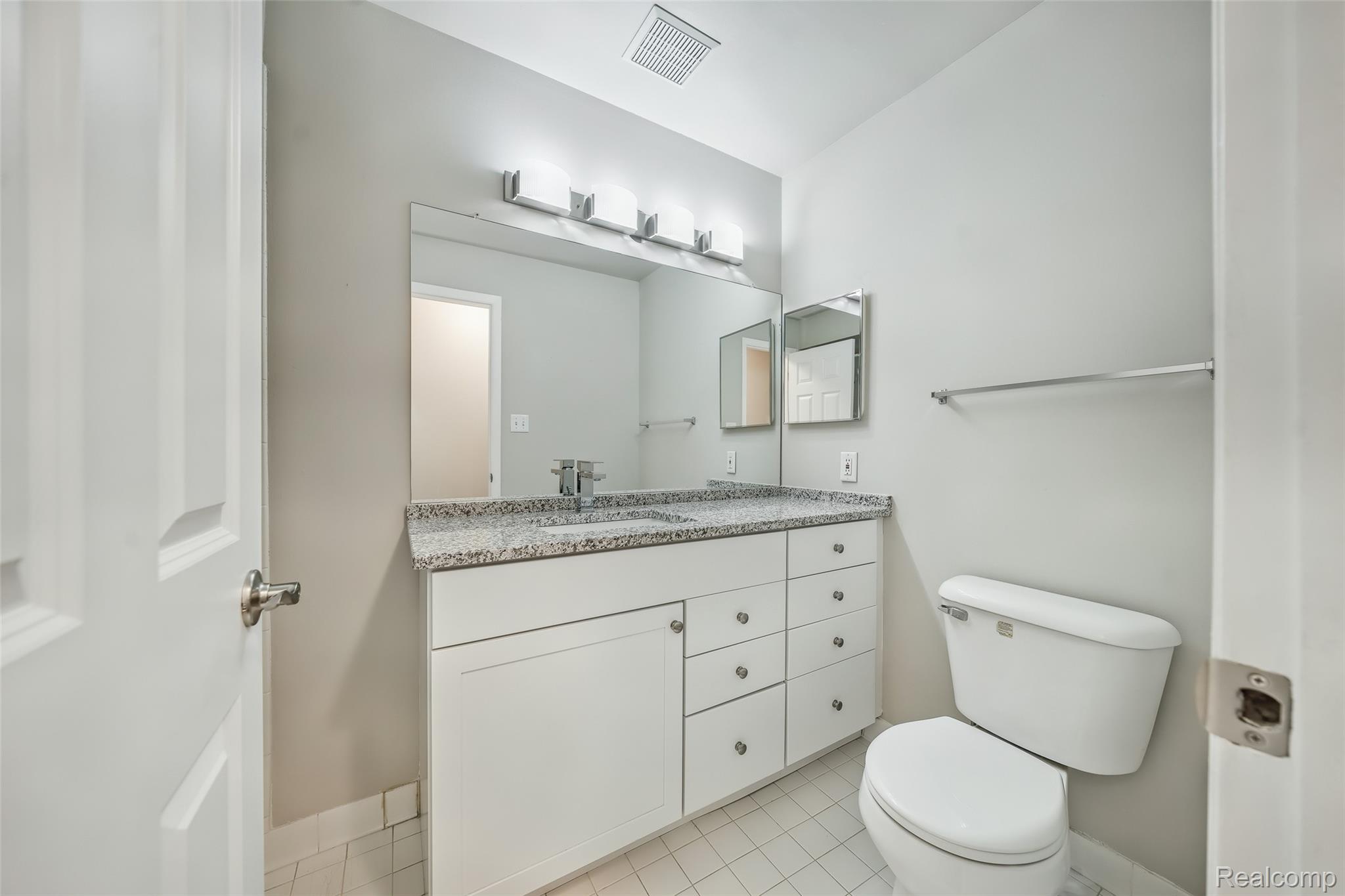 6151 Orchard Lake Road 103