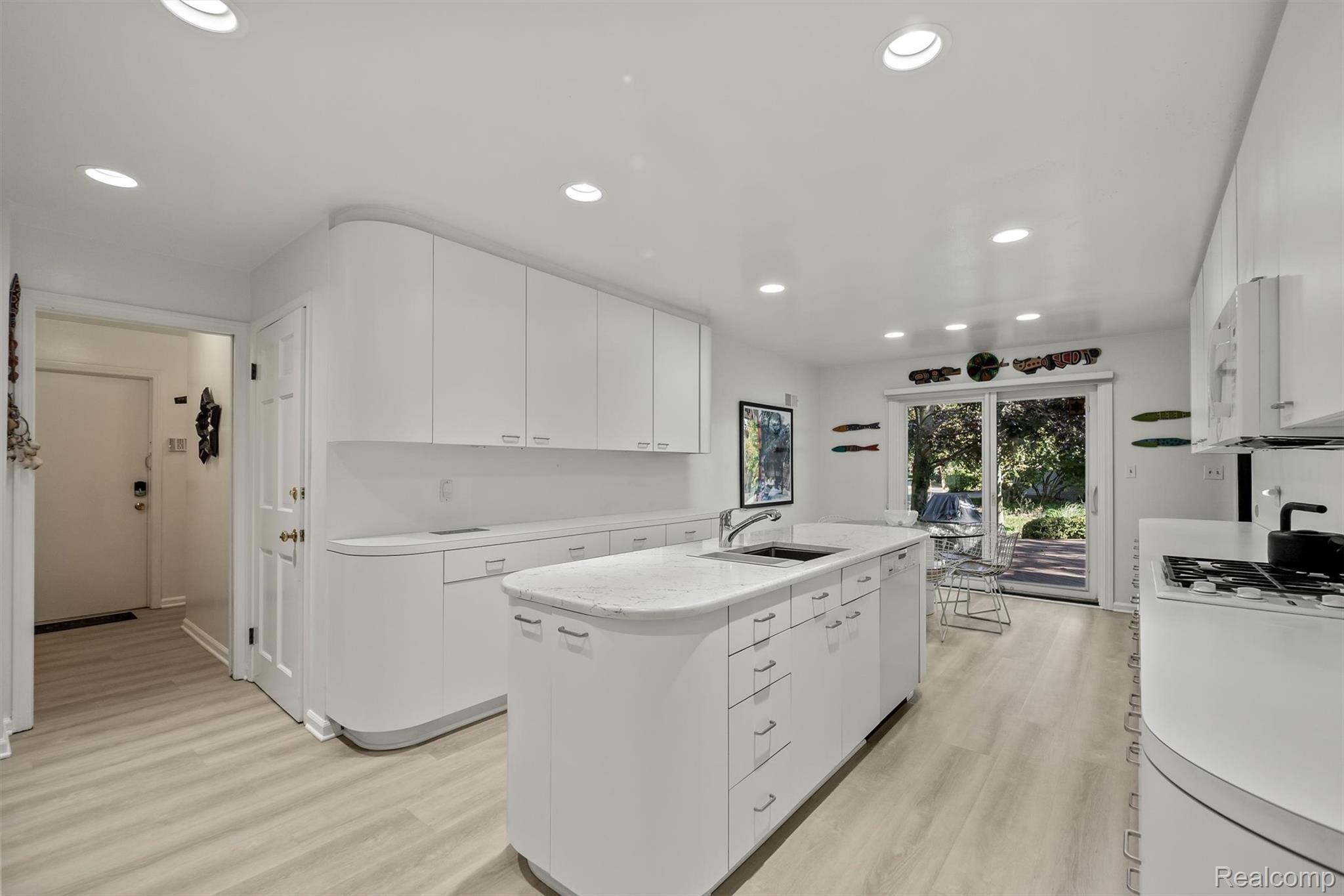 1348 Charrington Road