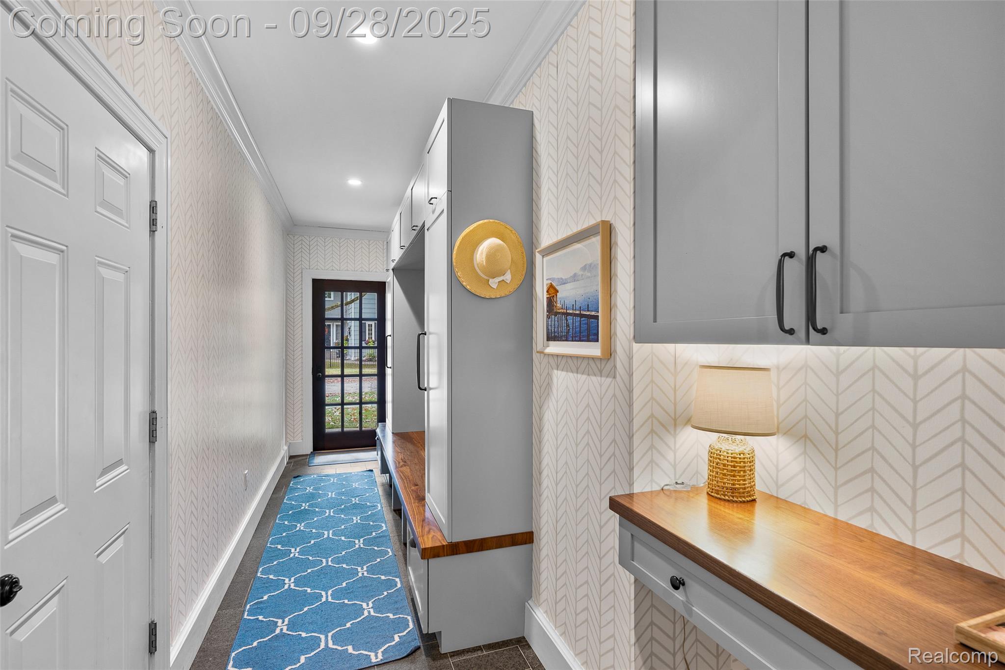 4402 Arlington Drive