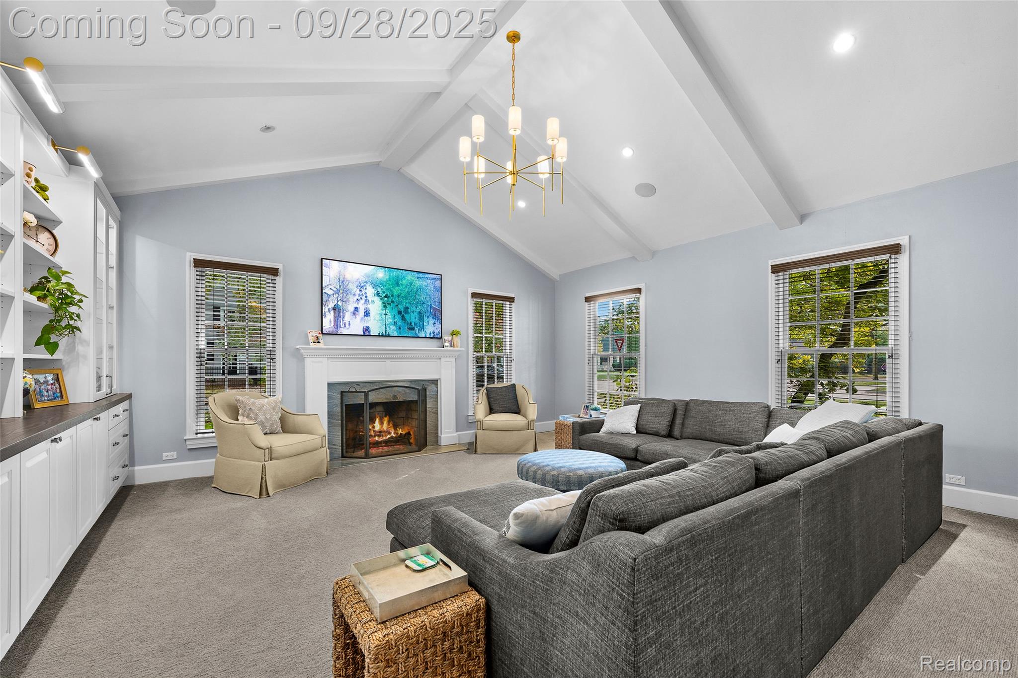 4402 Arlington Drive