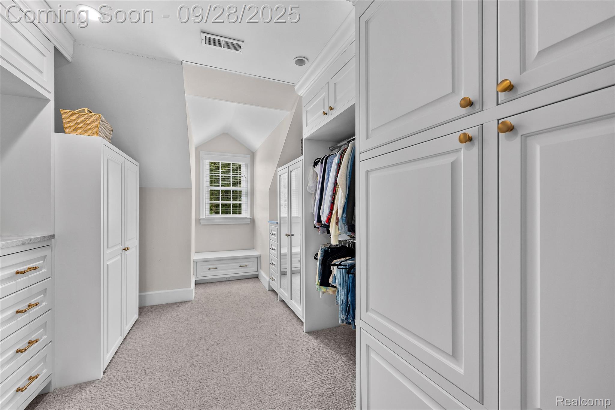 4402 Arlington Drive