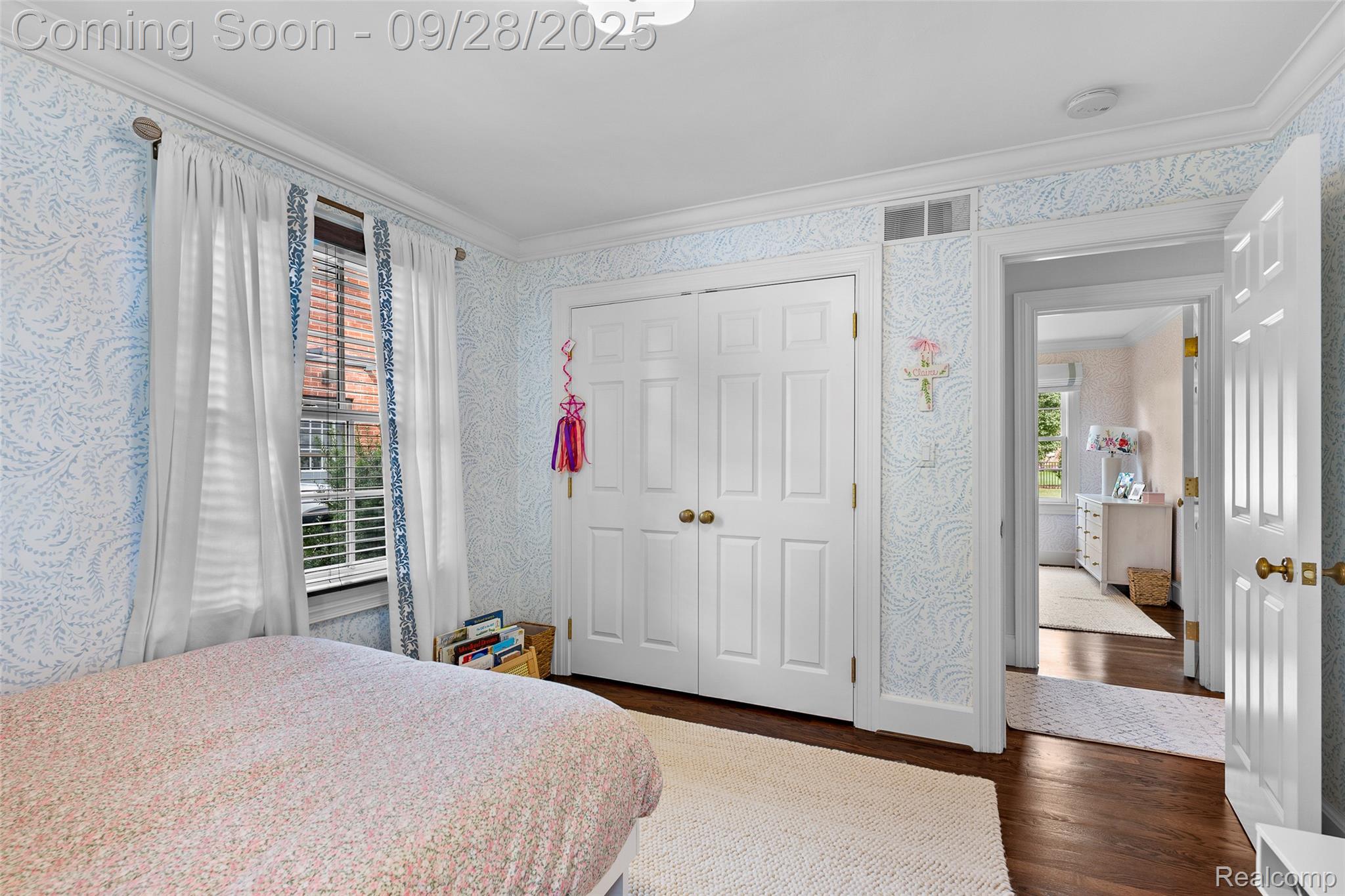 4402 Arlington Drive