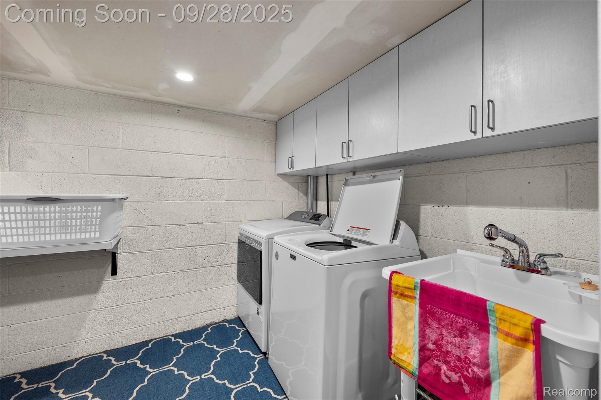 4402 Arlington Drive