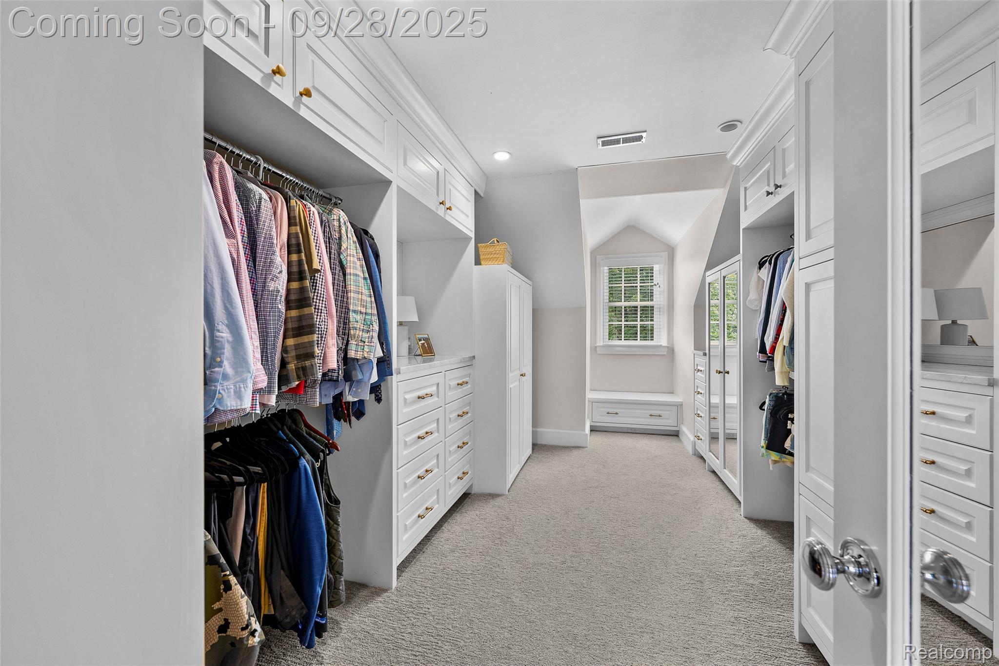 4402 Arlington Drive