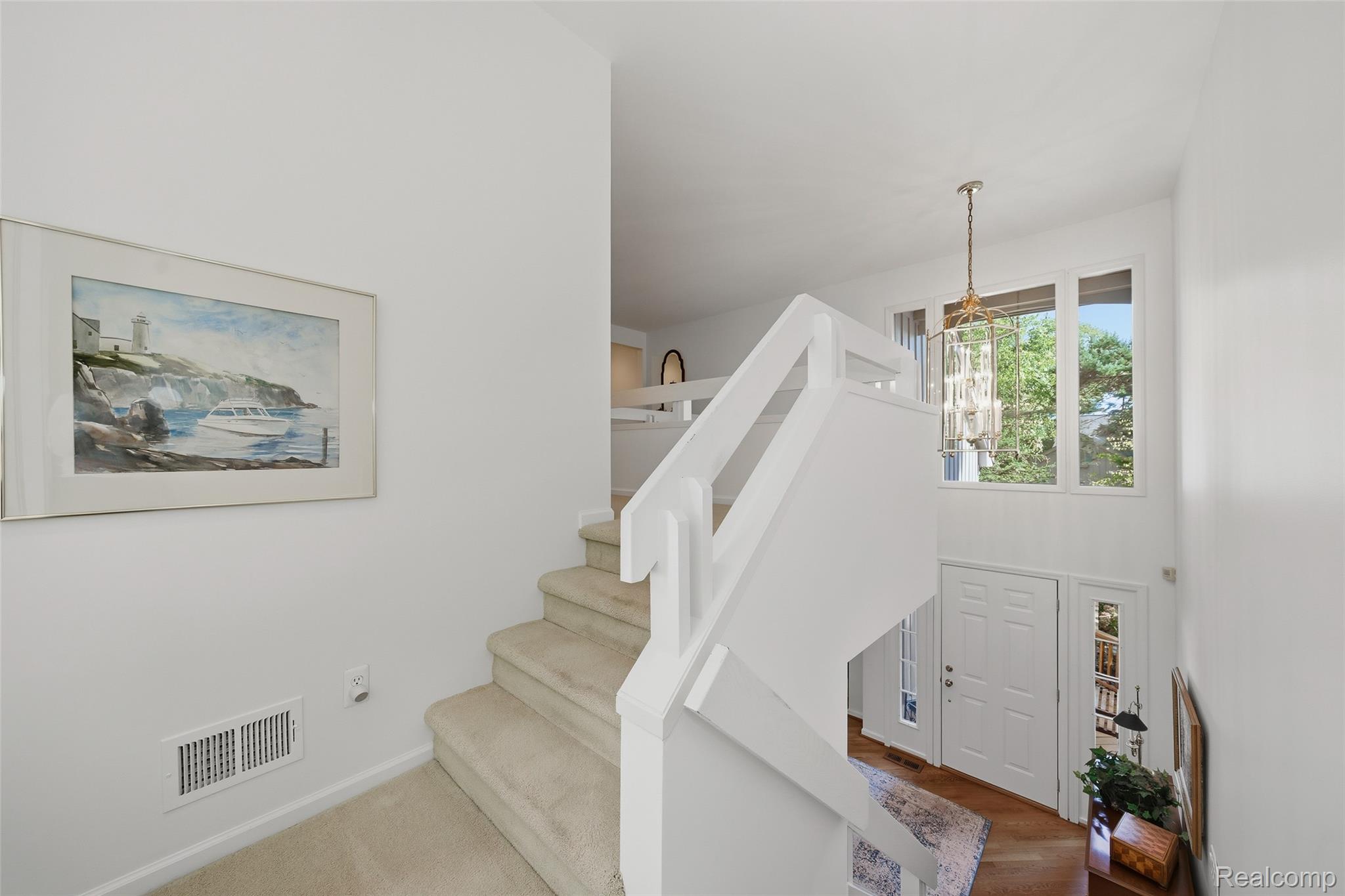 4832 Cliffside Drive 21