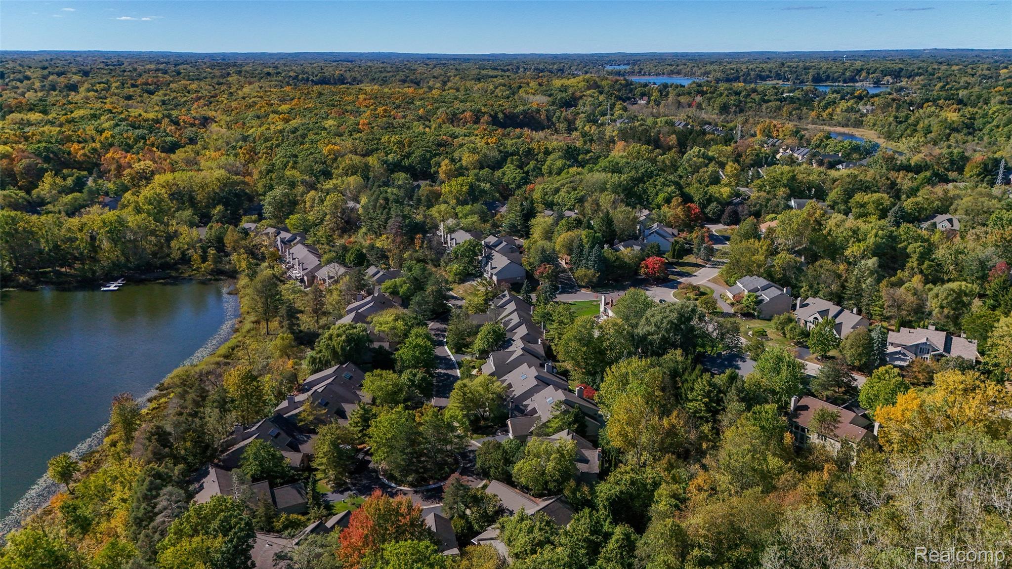 4832 Cliffside Drive 21