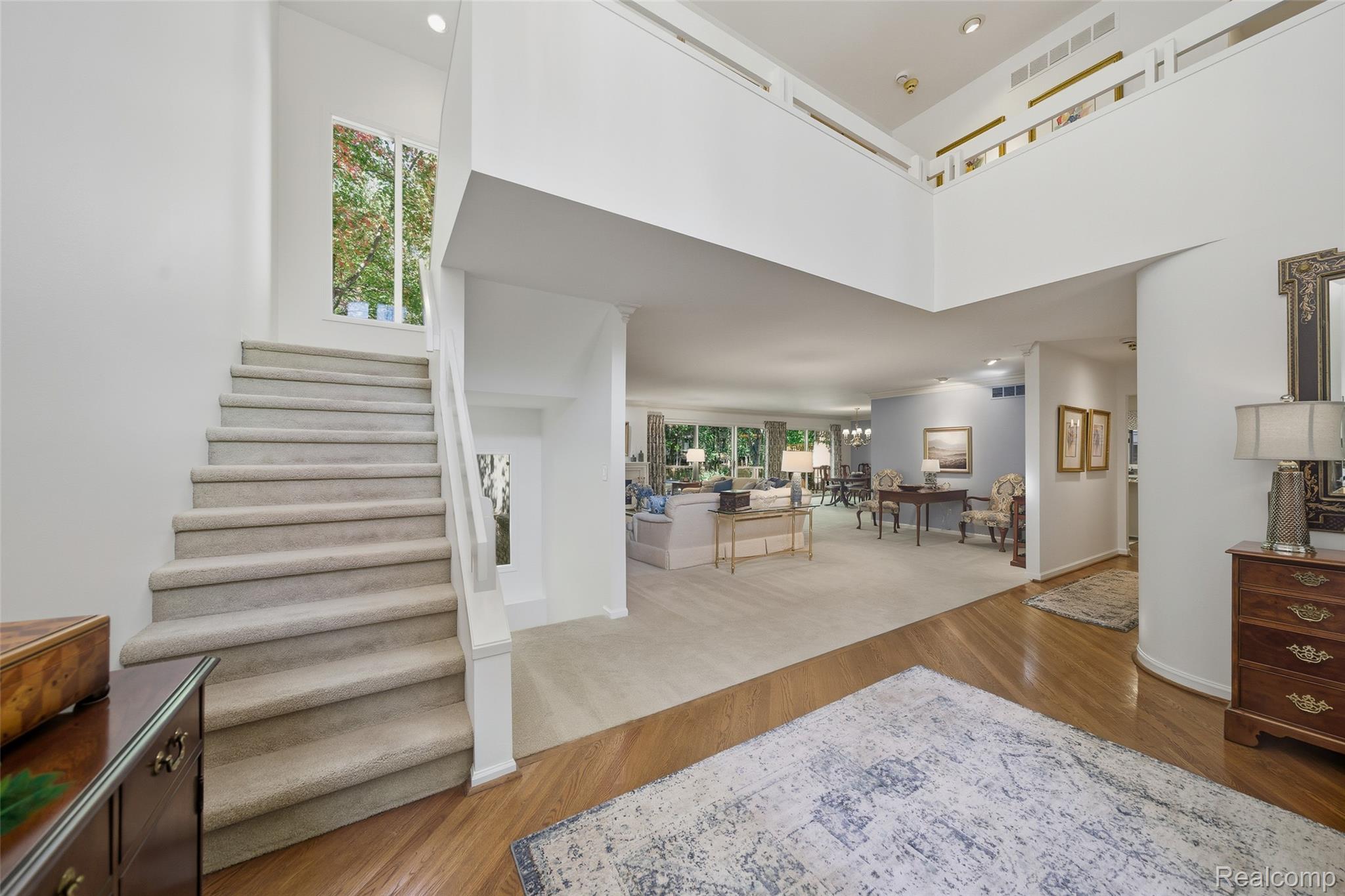 4832 Cliffside Drive 21