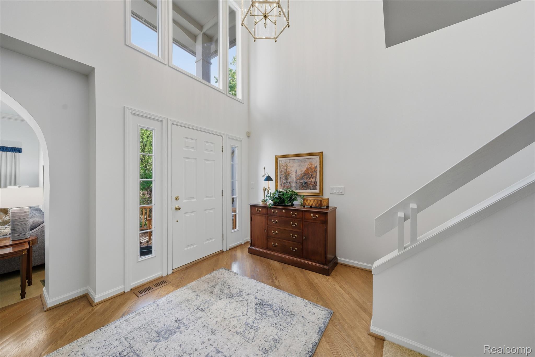 4832 Cliffside Drive 21