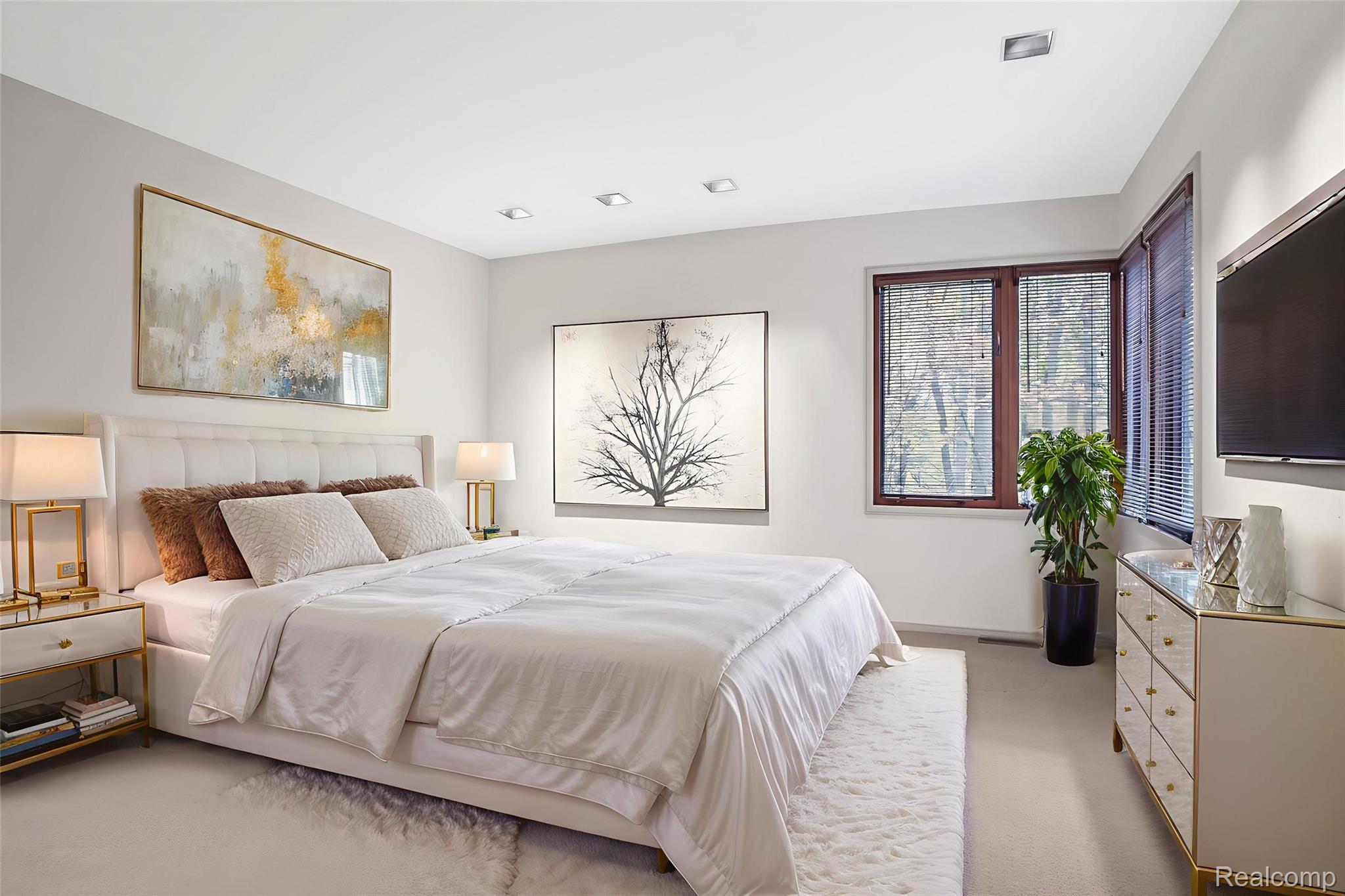 1335 Trowbridge Road