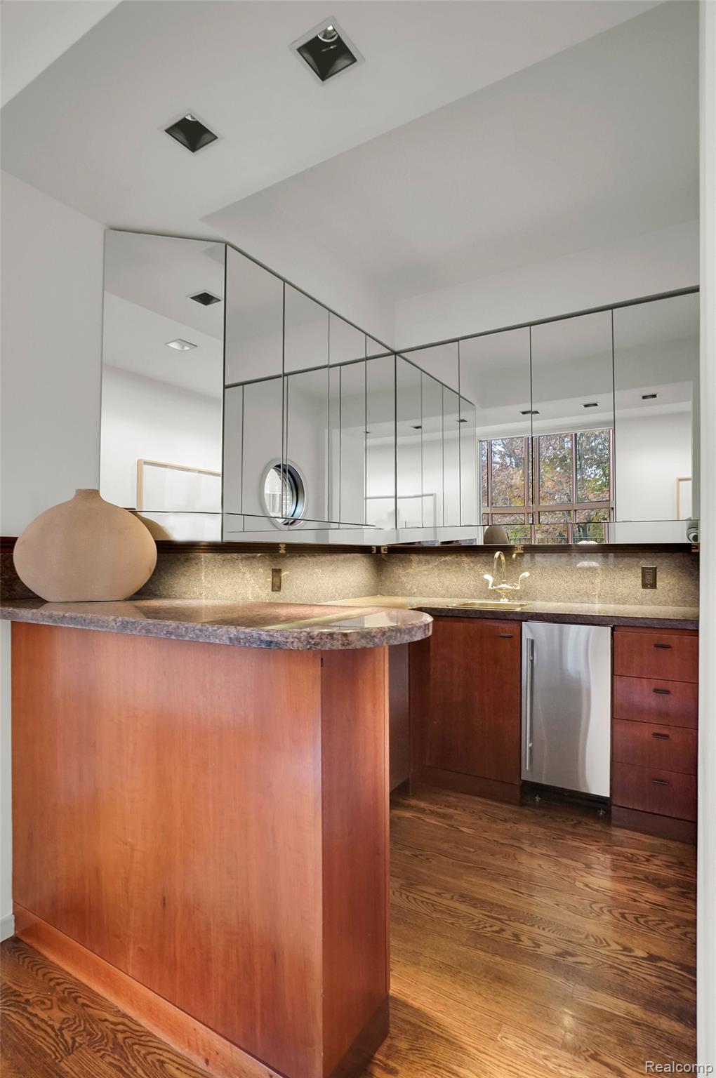 1335 Trowbridge Road