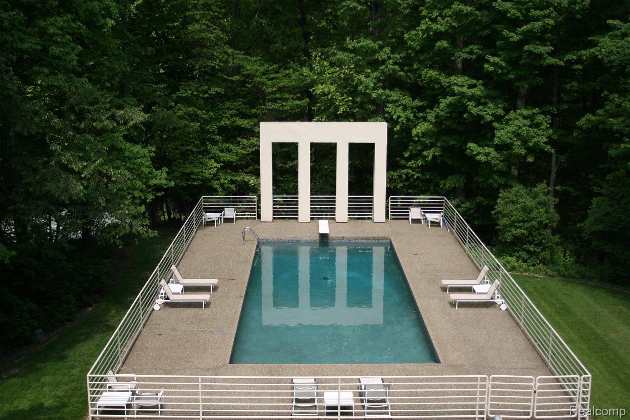 1335 Trowbridge Road