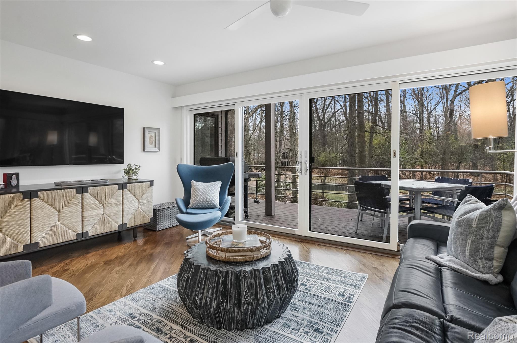 4766 Overton Cove