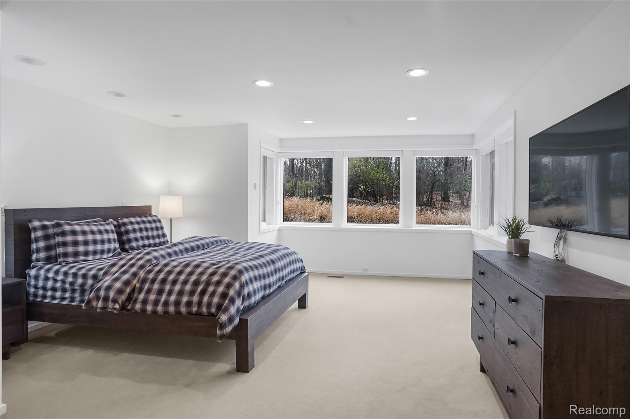 4766 Overton Cove