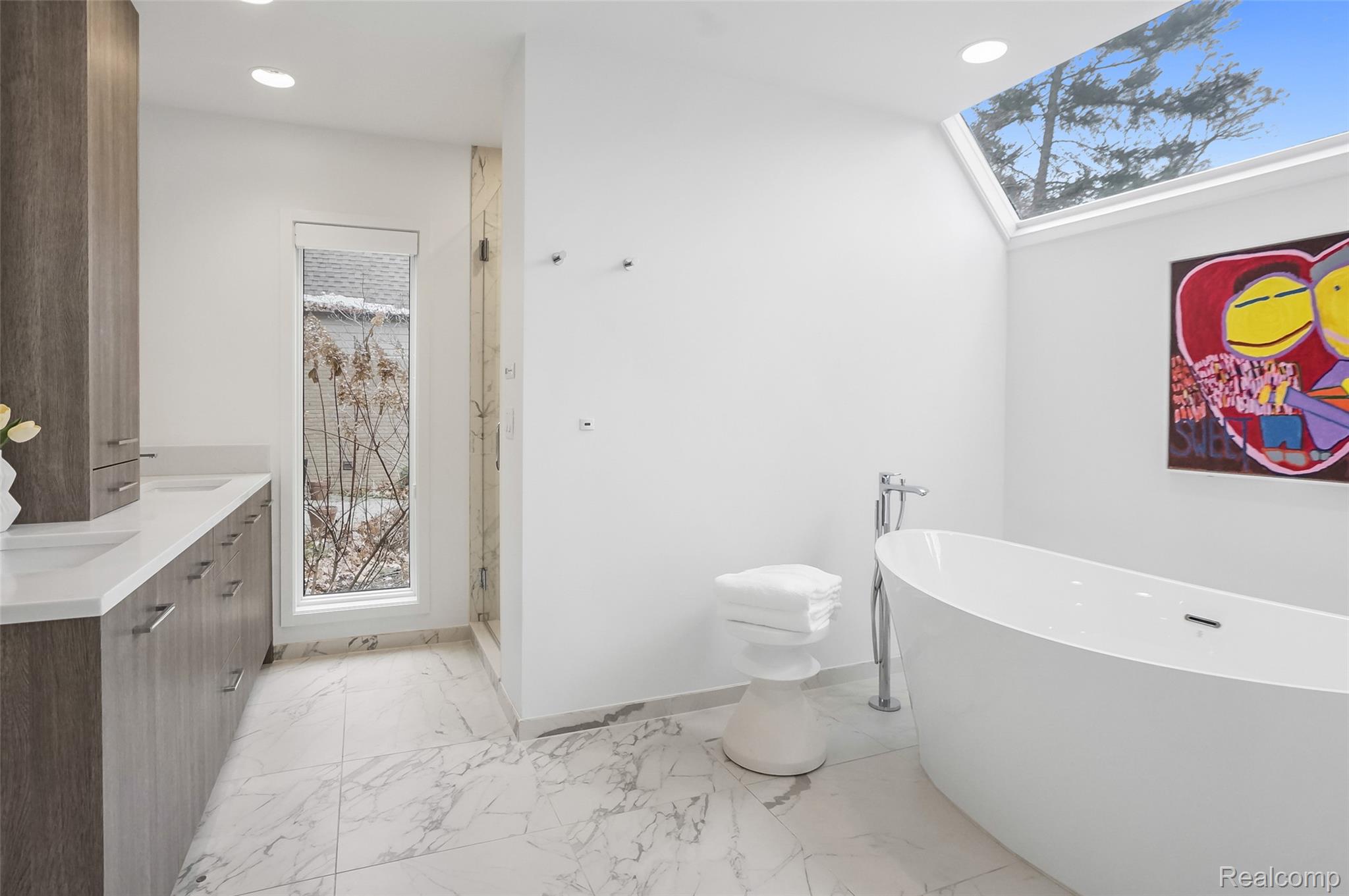 4766 Overton Cove