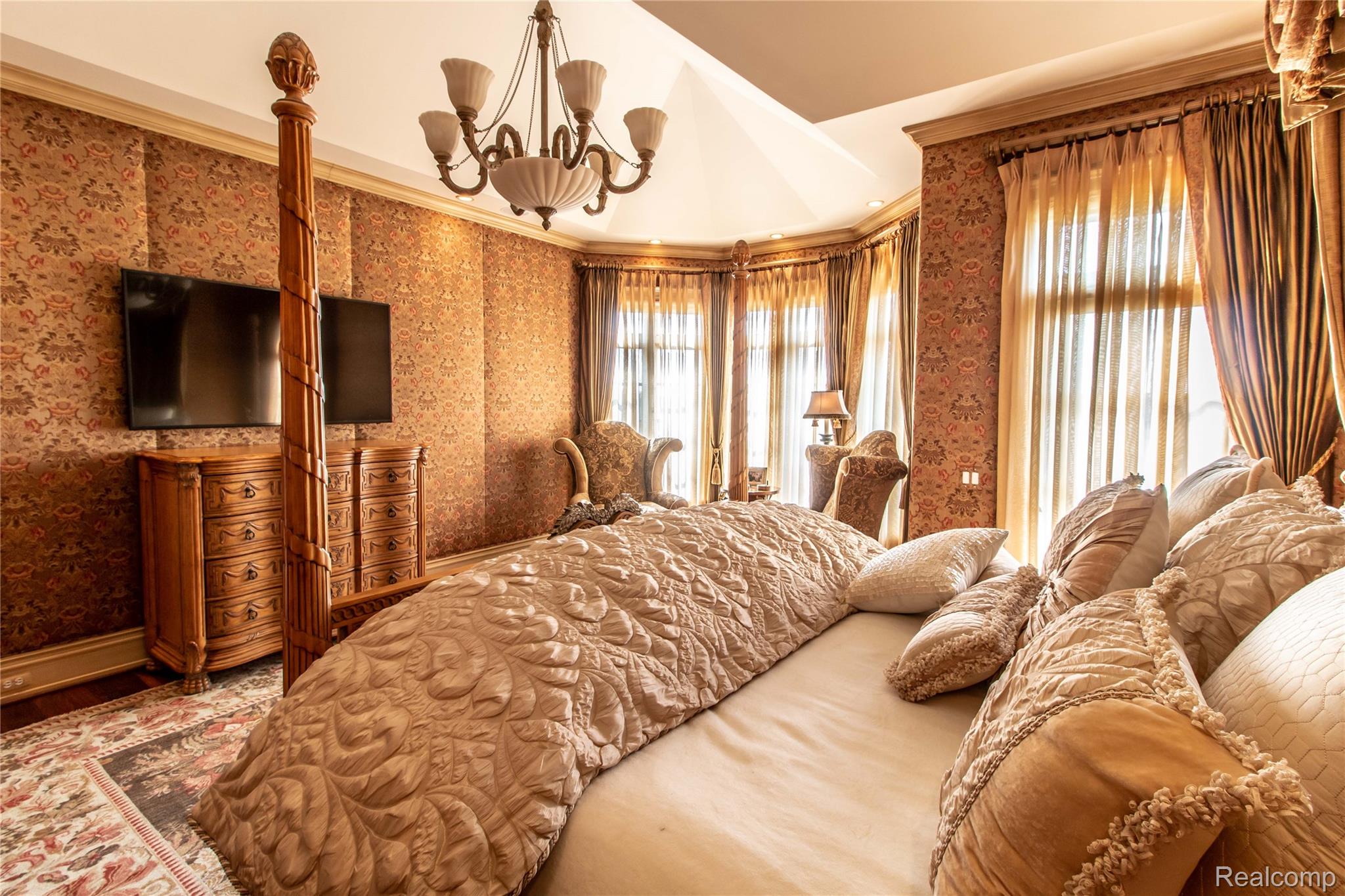 2756 Turtle Bluff Drive