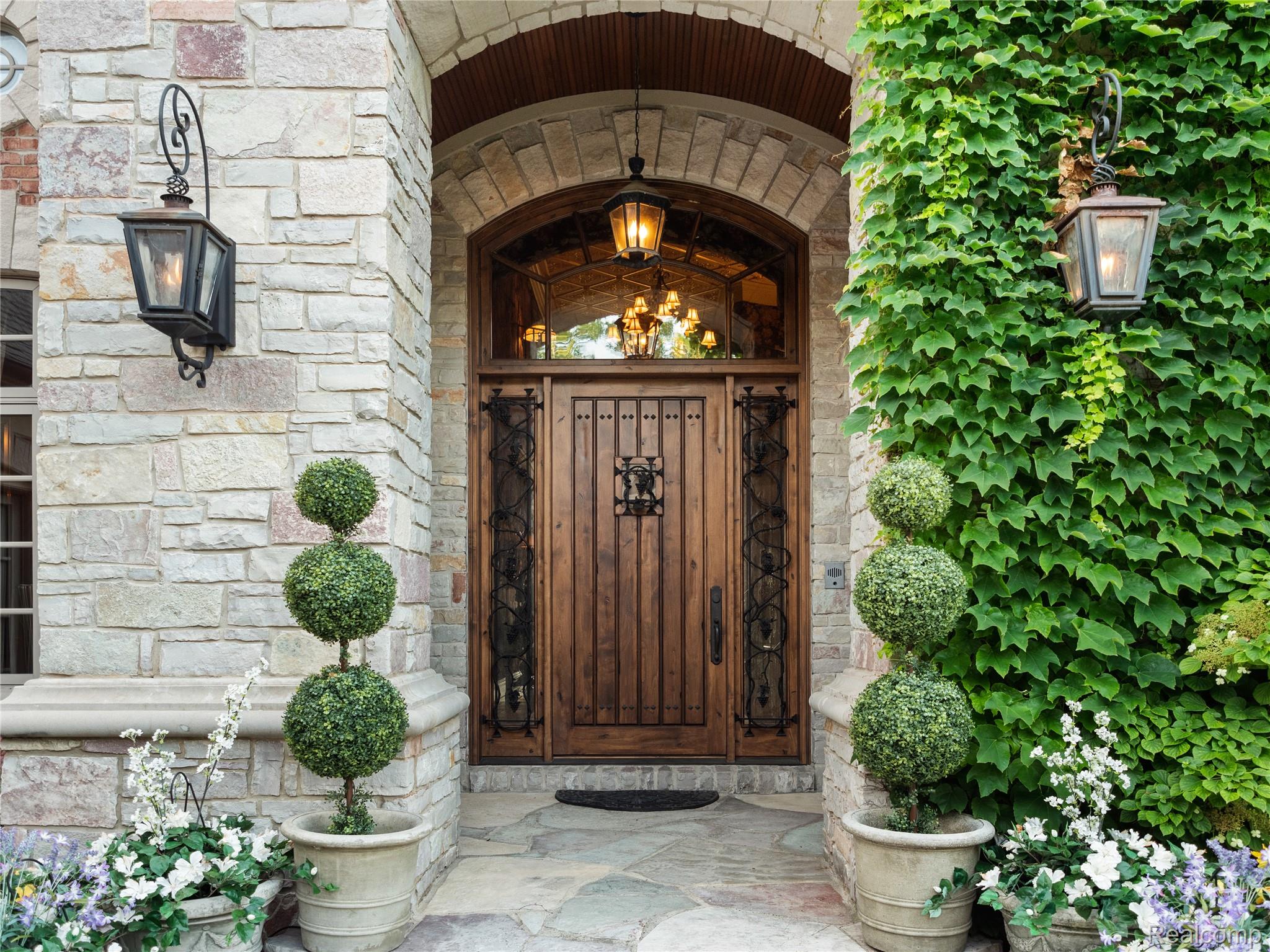 2756 Turtle Bluff Drive