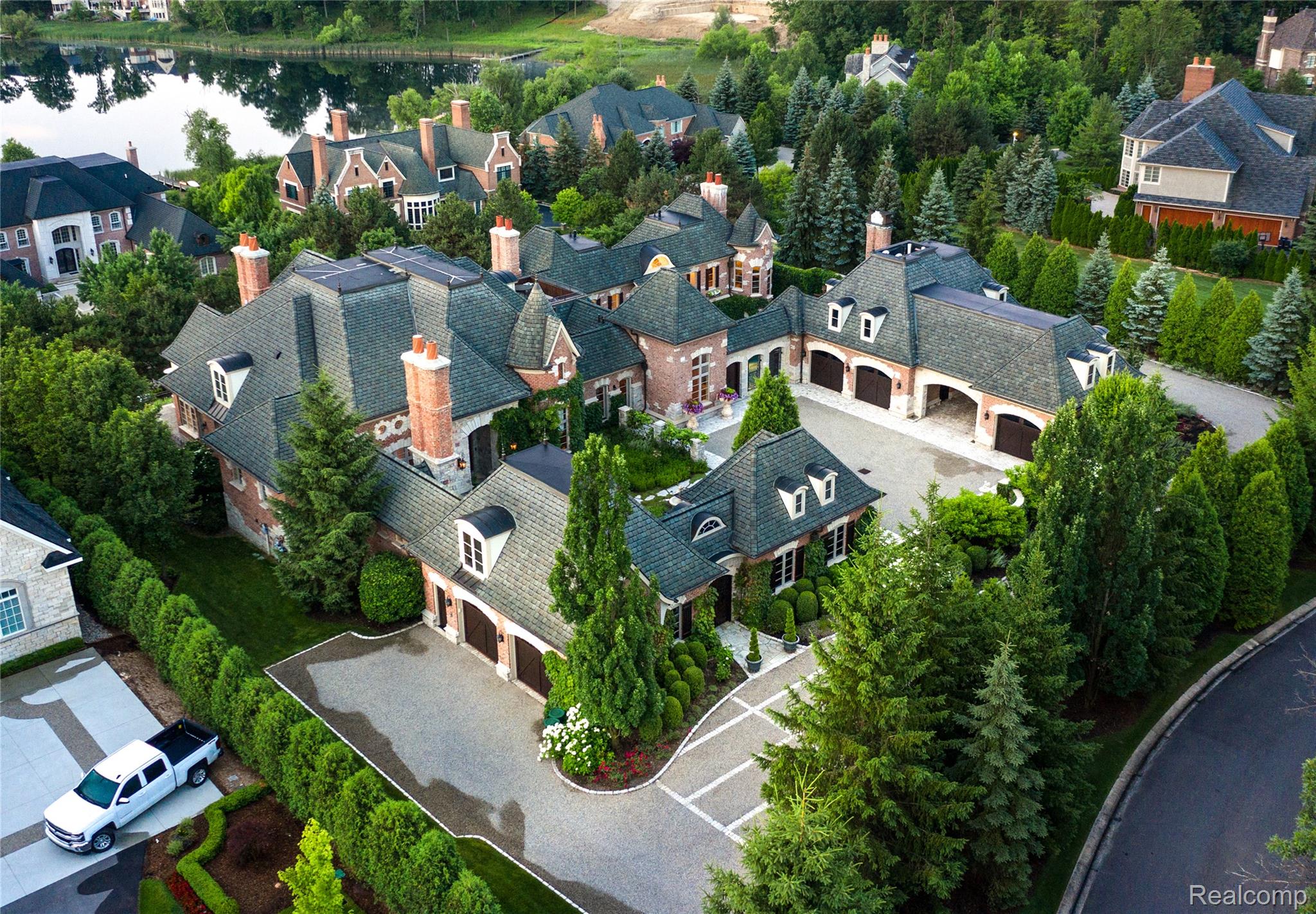 2756 Turtle Bluff Drive