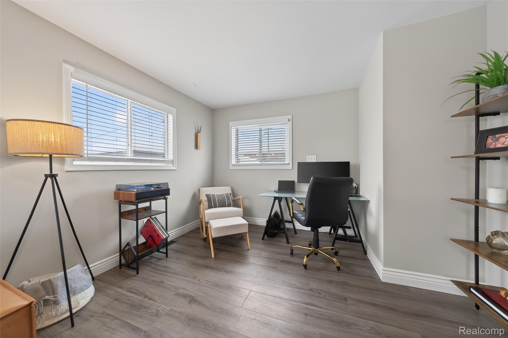 3528 Phillips Avenue