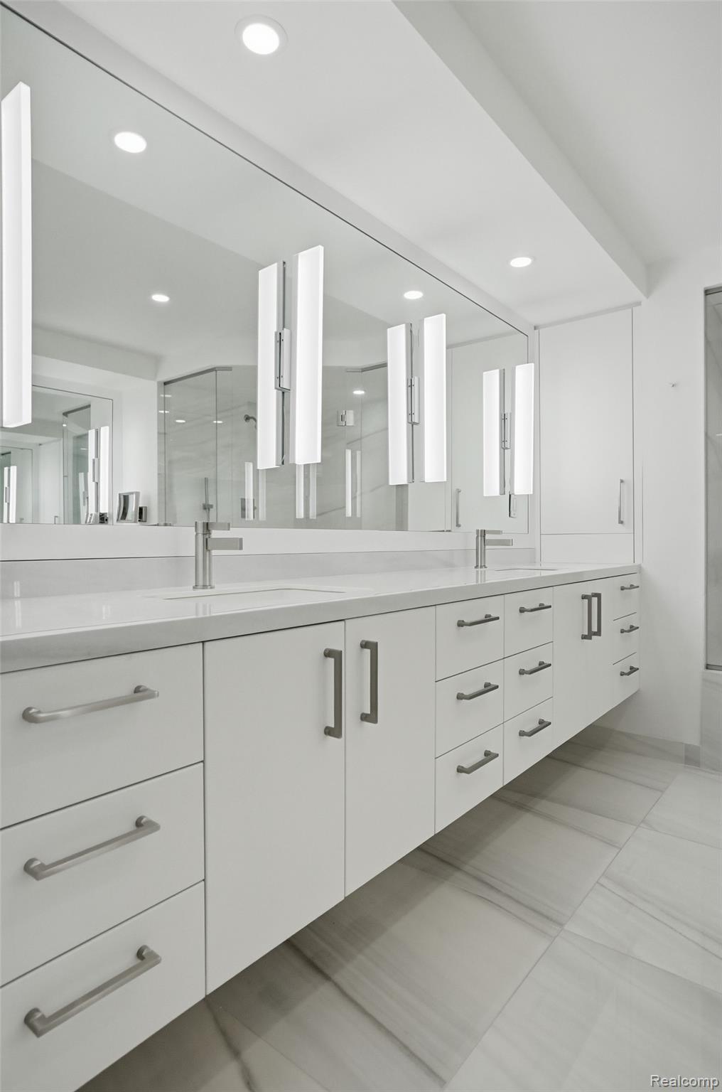 411 S Old Woodward Avenue 510