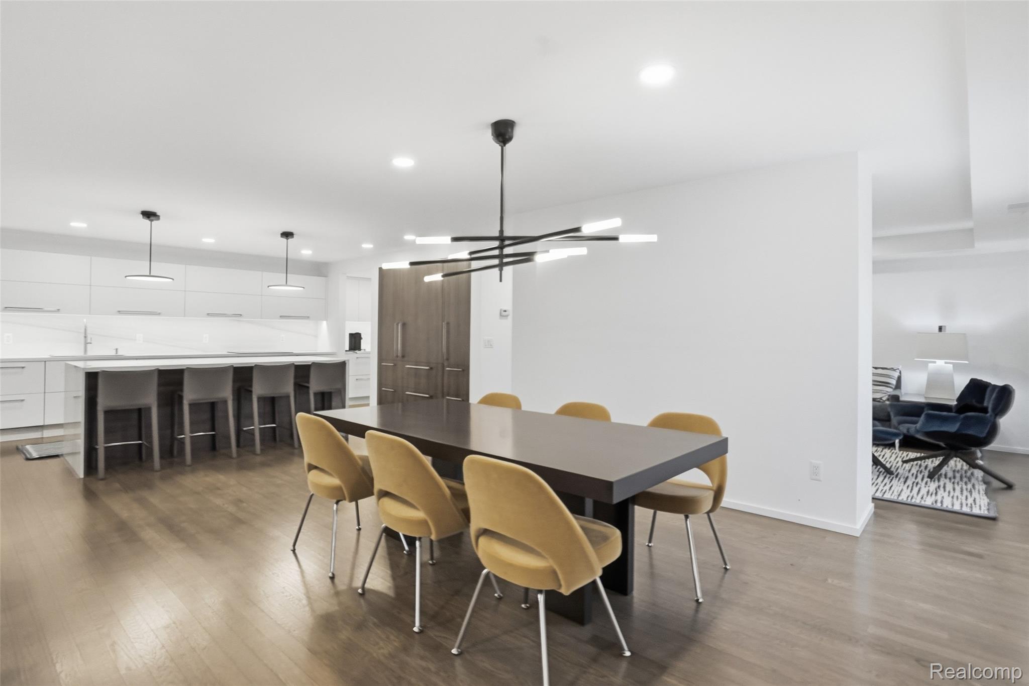 411 S Old Woodward Avenue 510