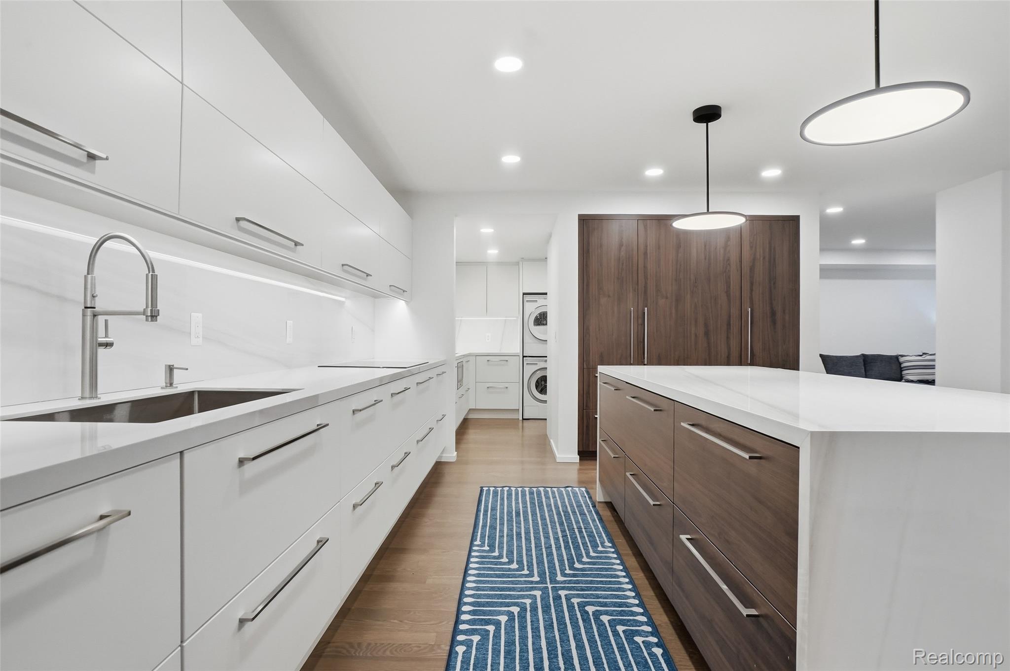 411 S Old Woodward Avenue 510