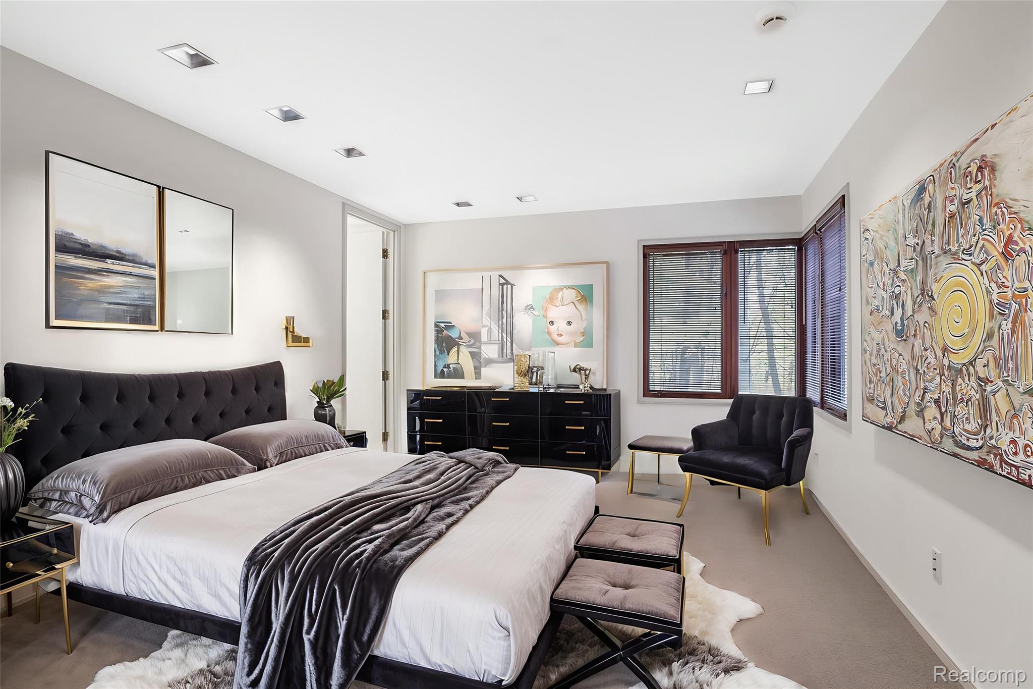 1335 Trowbridge Road