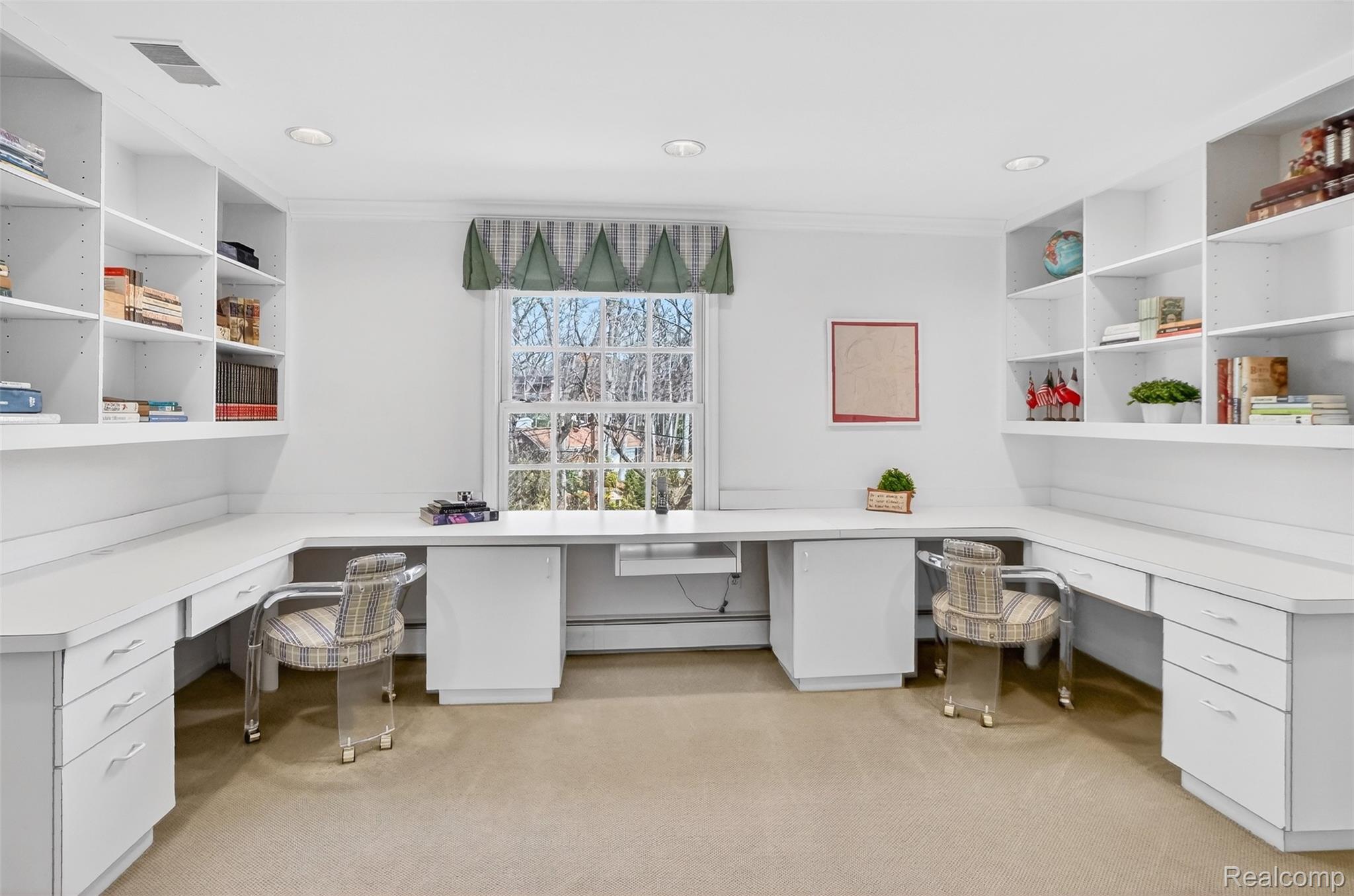 27220 Willowgreen Court