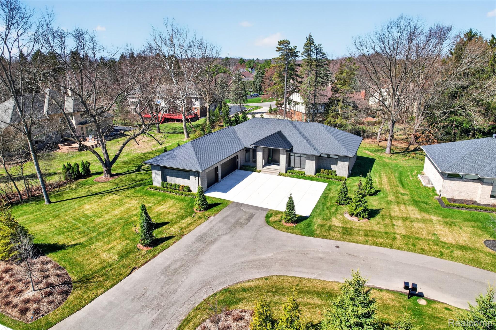 7004 Franklin Road