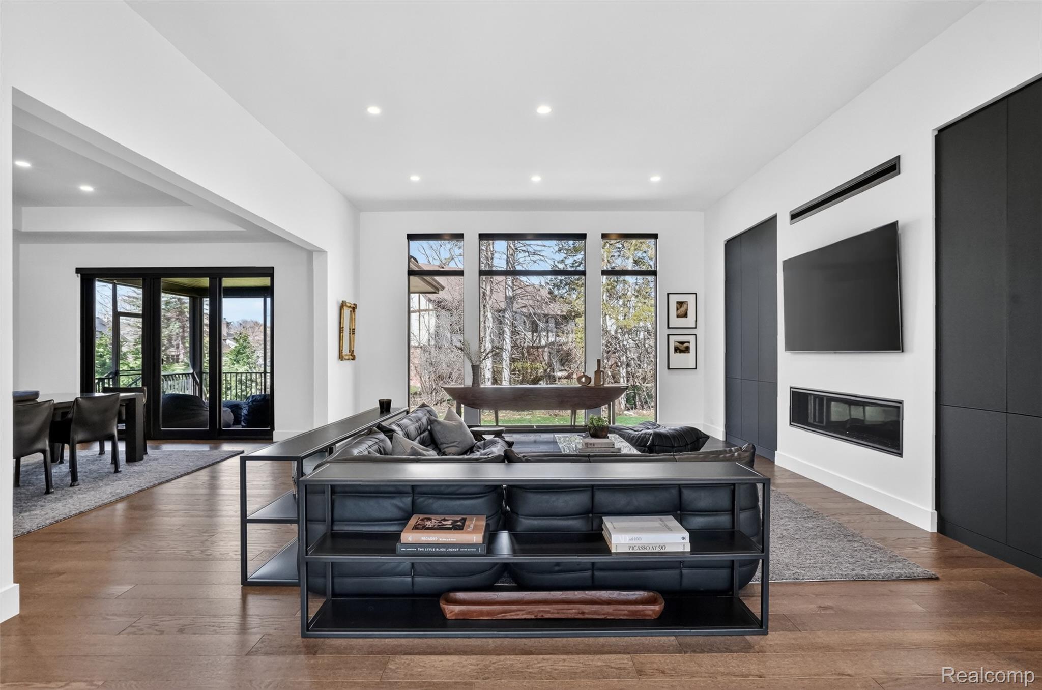 7004 Franklin Road