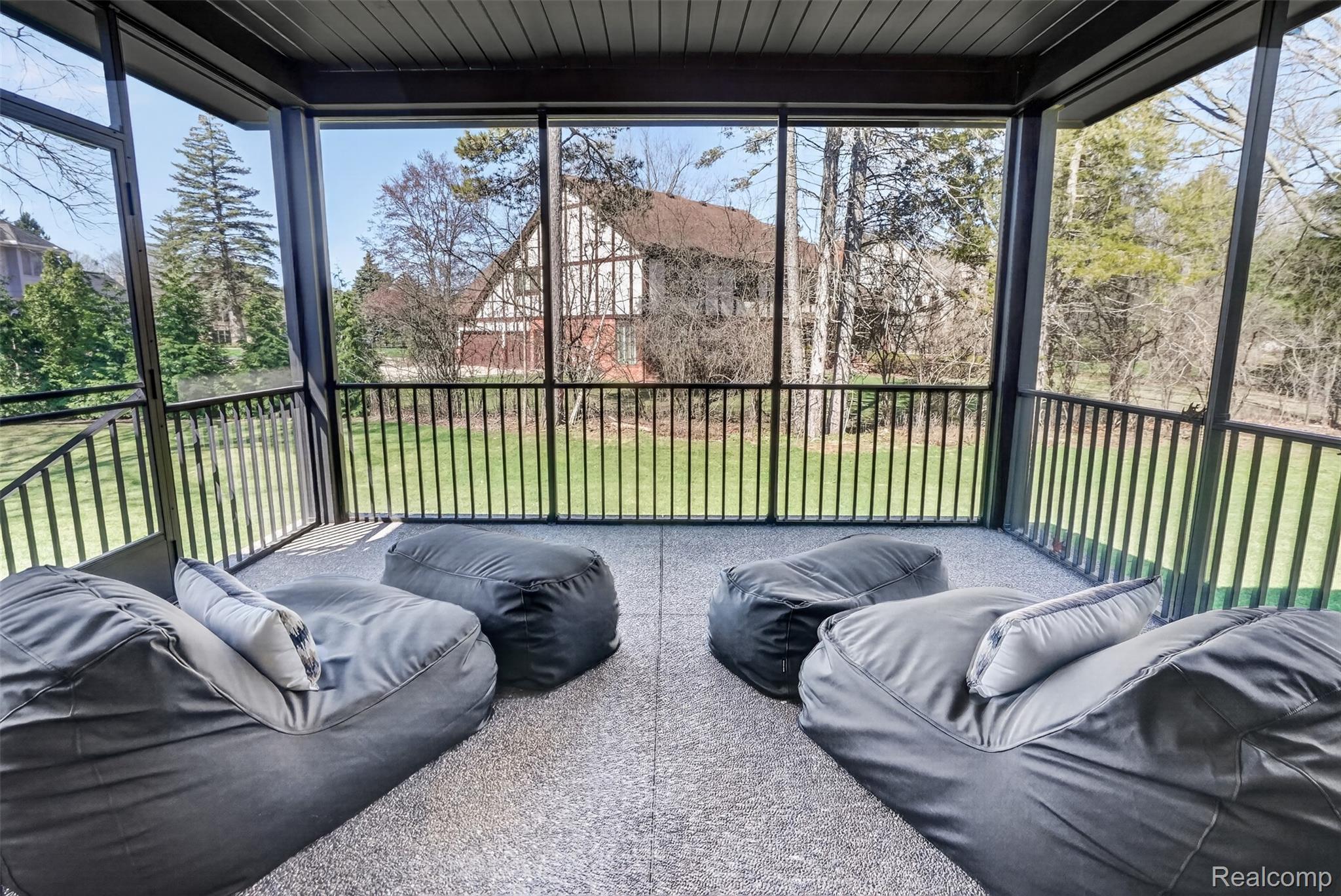 7004 Franklin Road