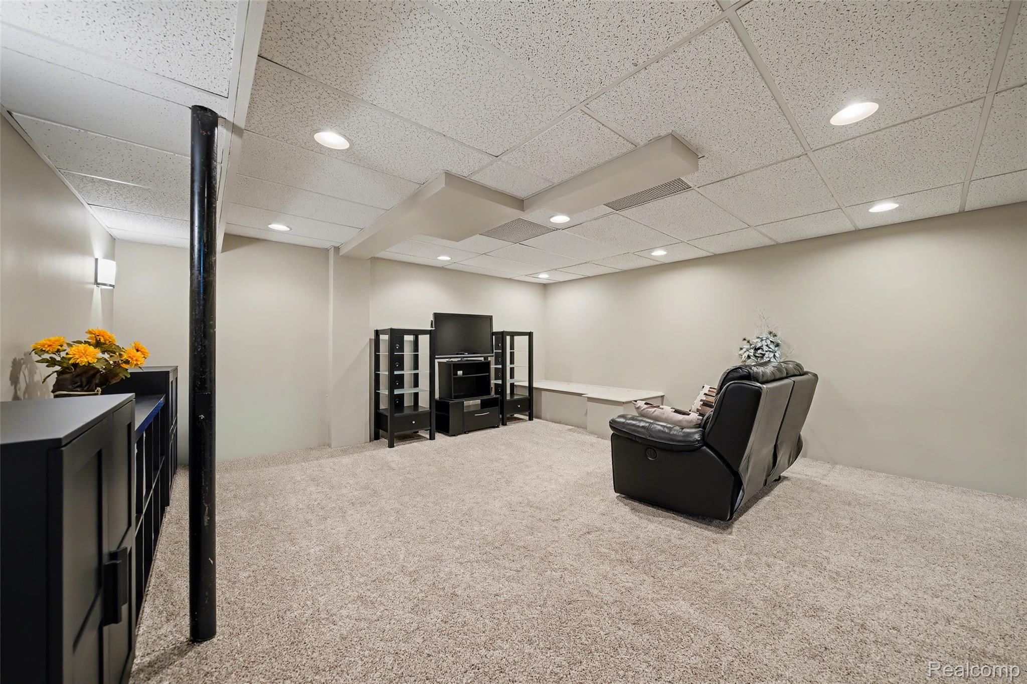 37764 Stableview Drive