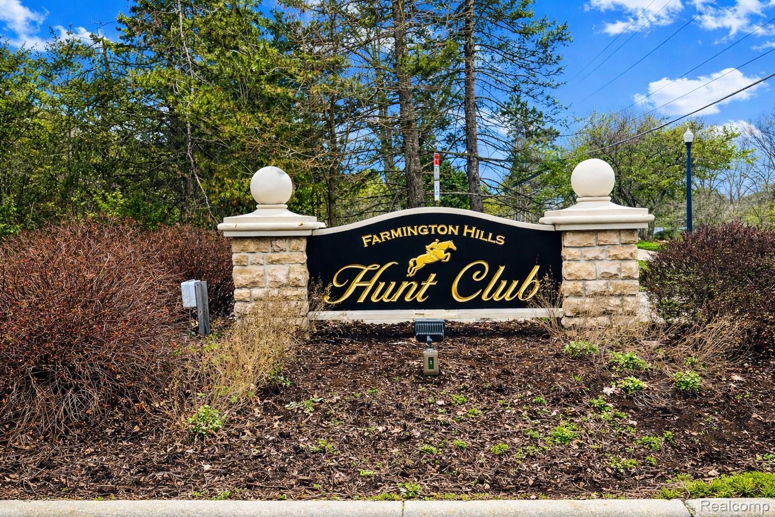 37764 Stableview Drive