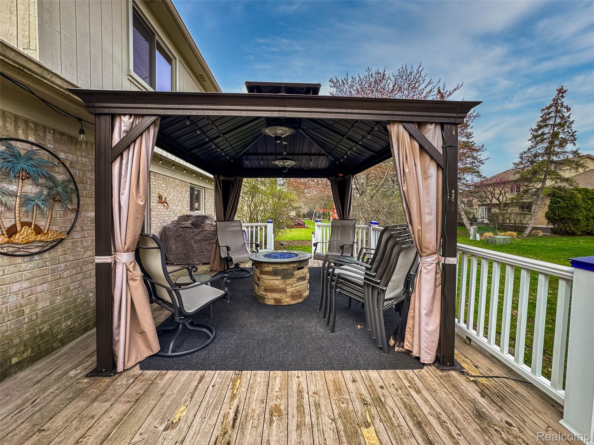 37764 Stableview Drive