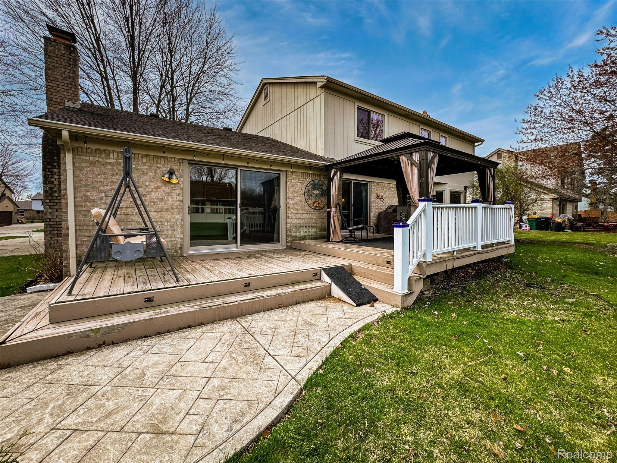 37764 Stableview Drive