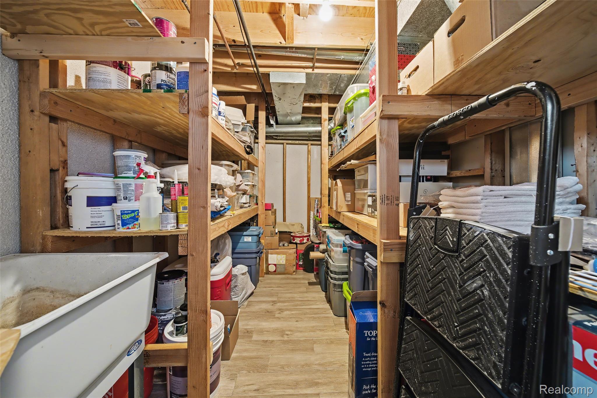 37764 Stableview Drive