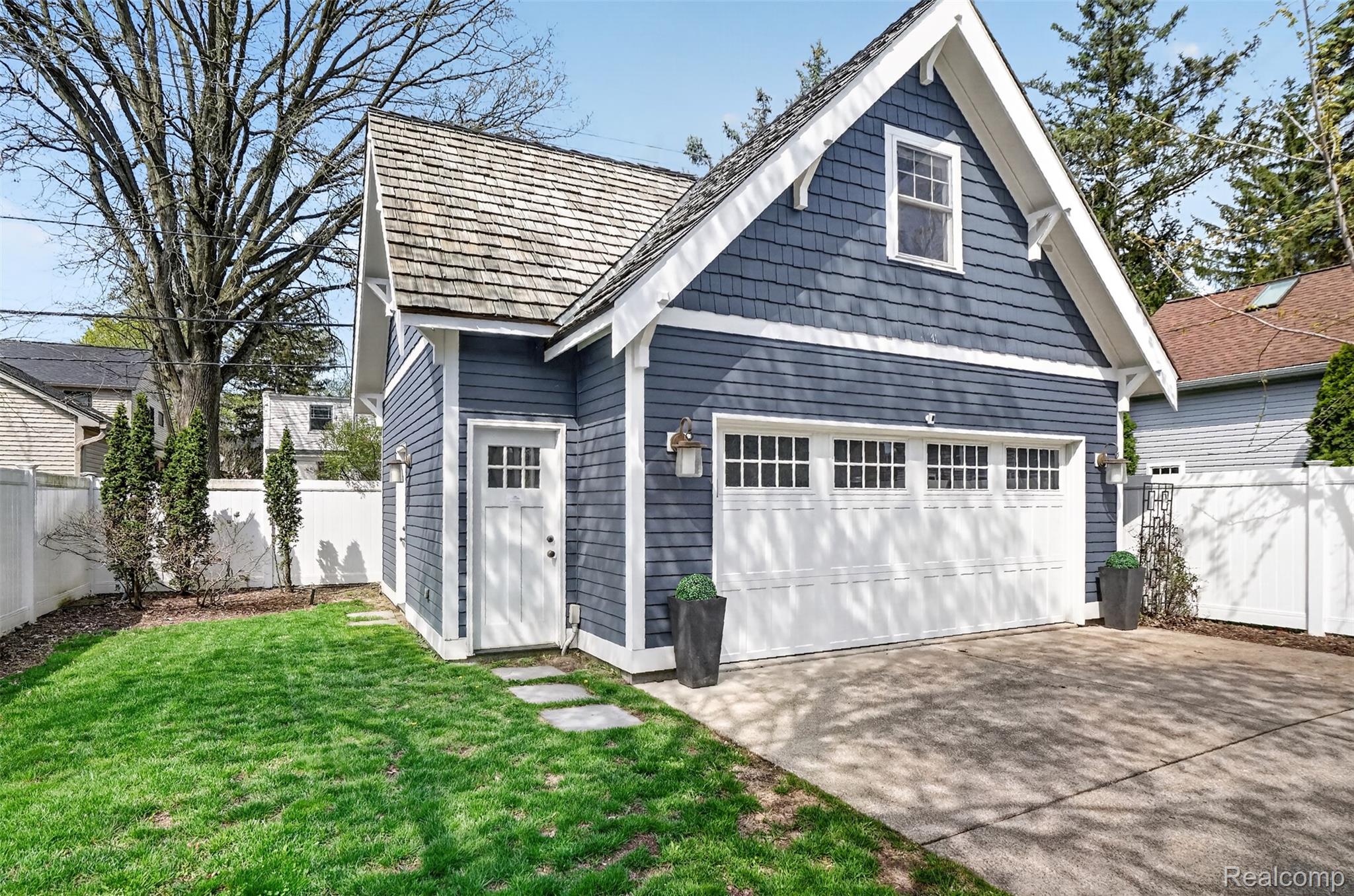 1236 Edgewood Road