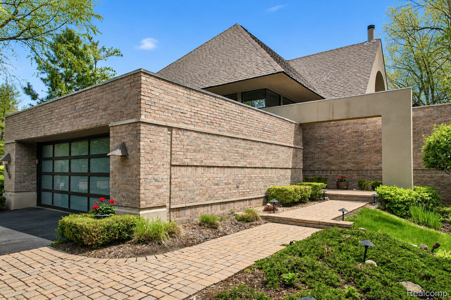 5044 CHRISTY Court