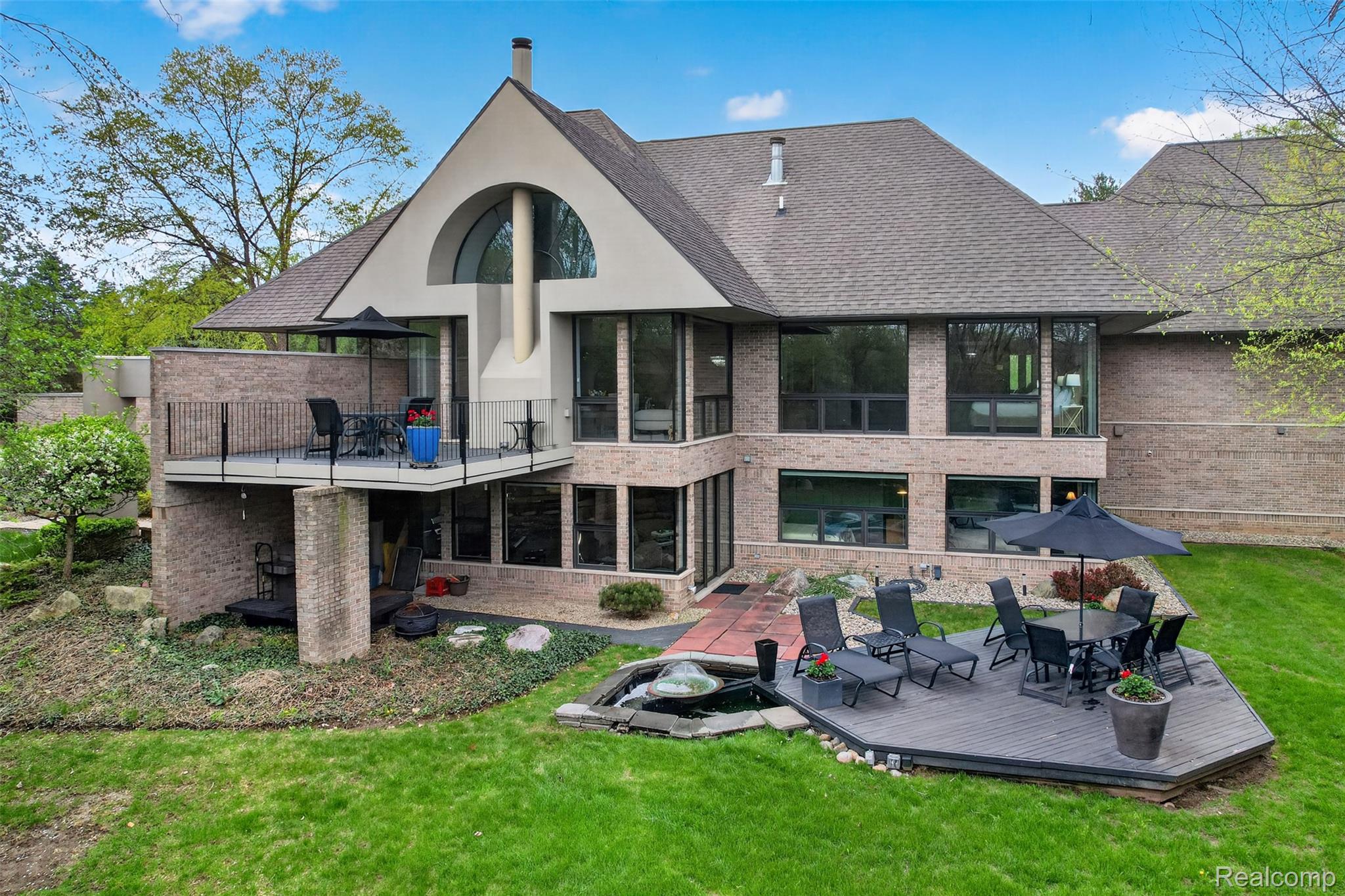 5044 CHRISTY Court