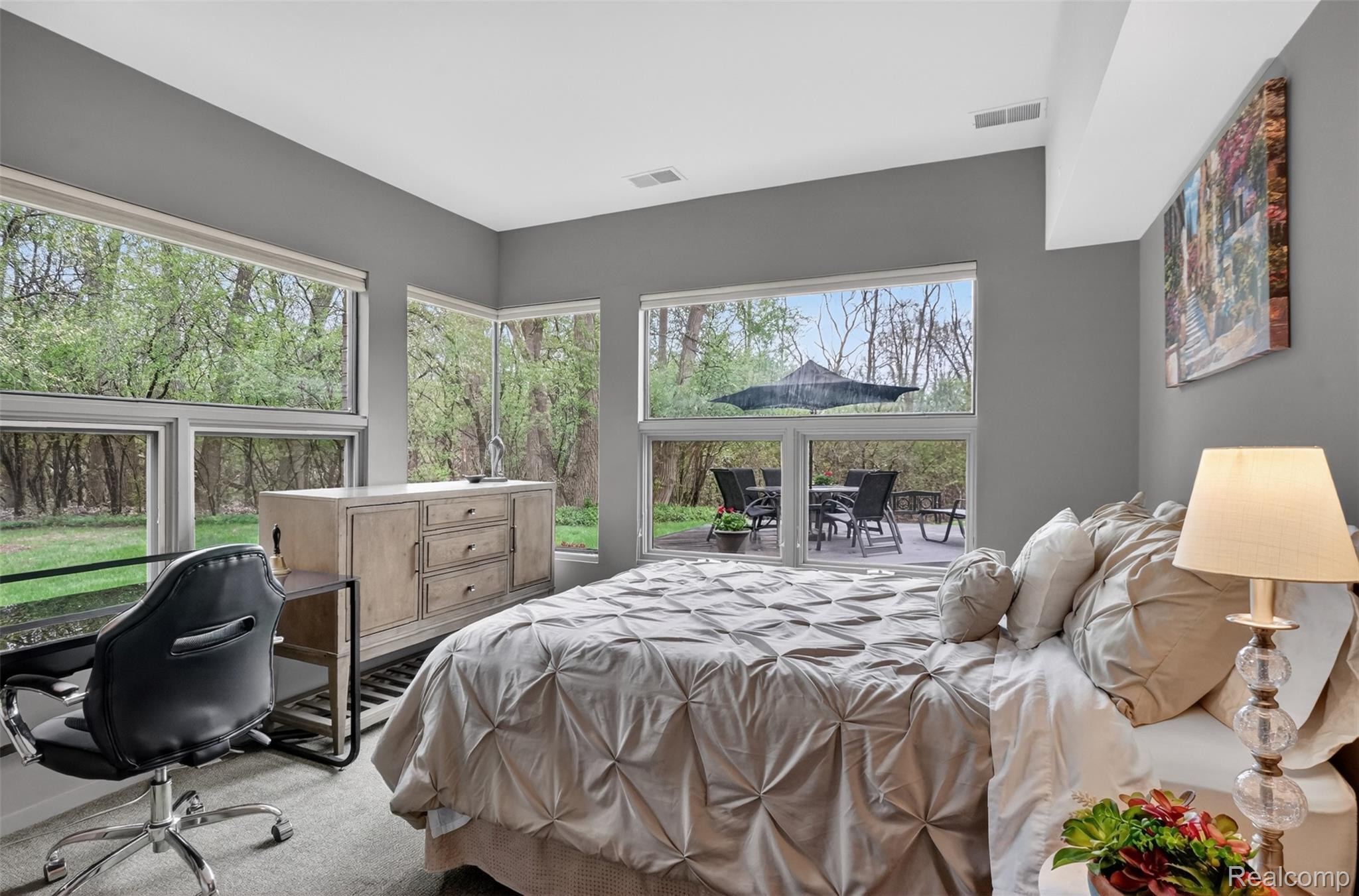 5044 CHRISTY Court