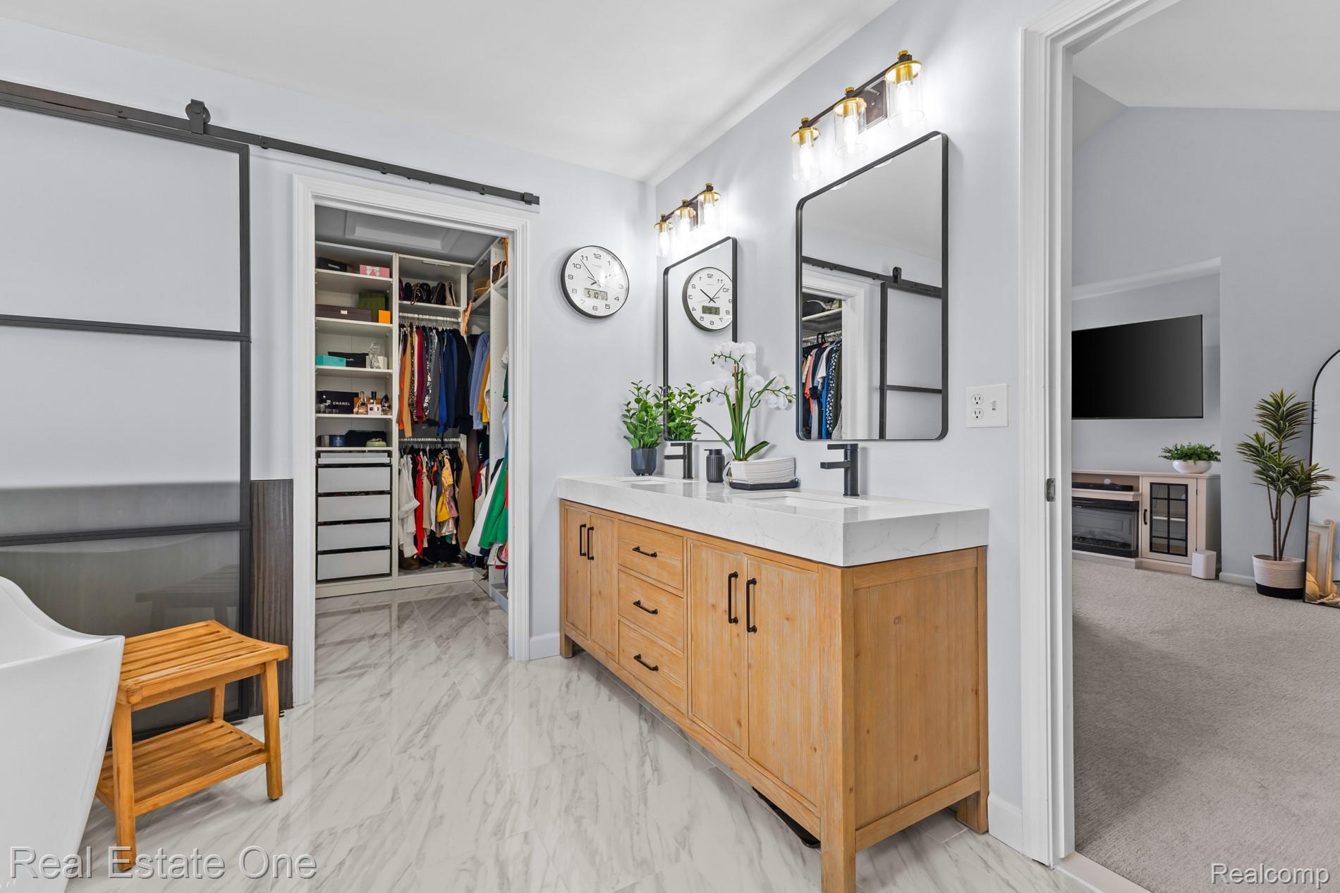 2057 Warbler Court