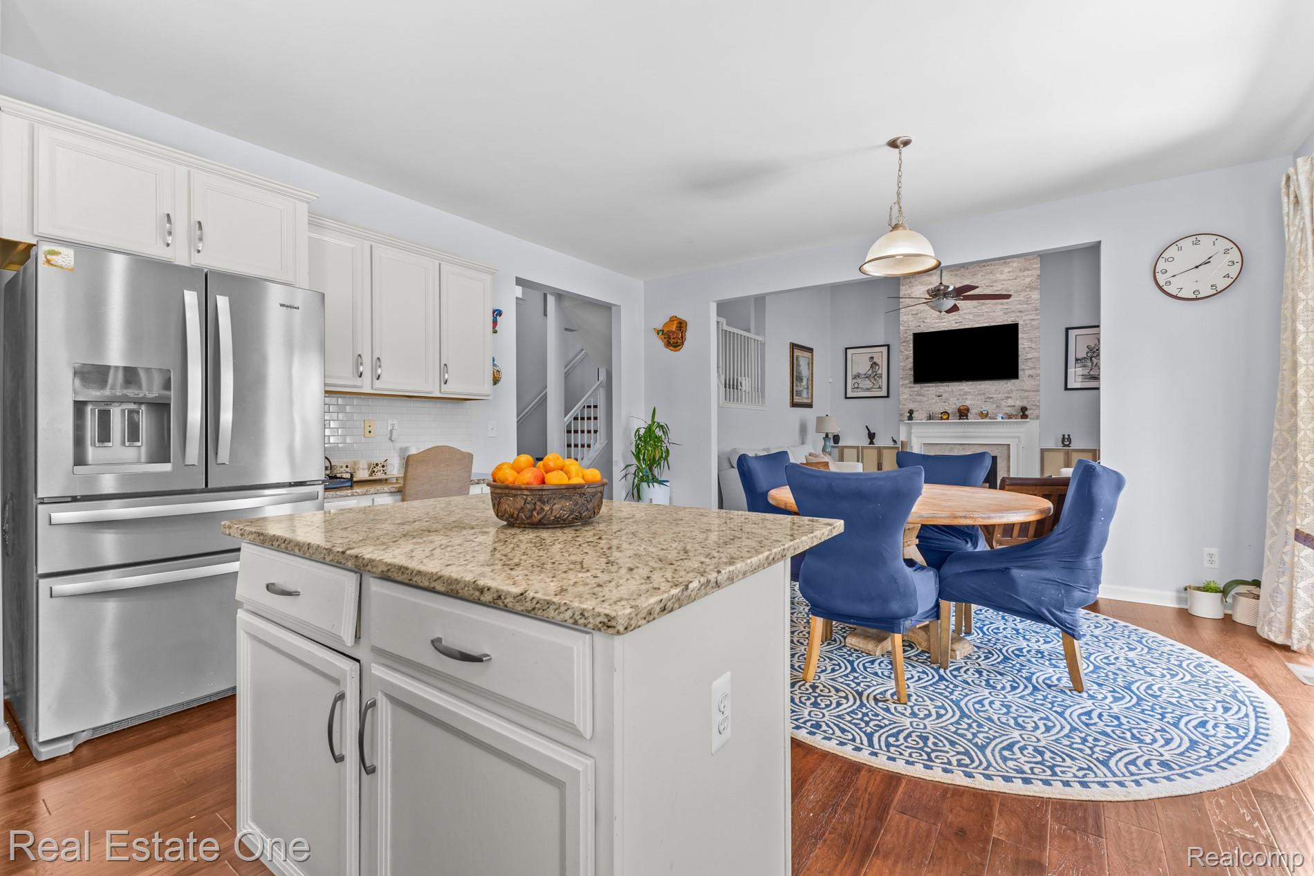 2057 Warbler Court