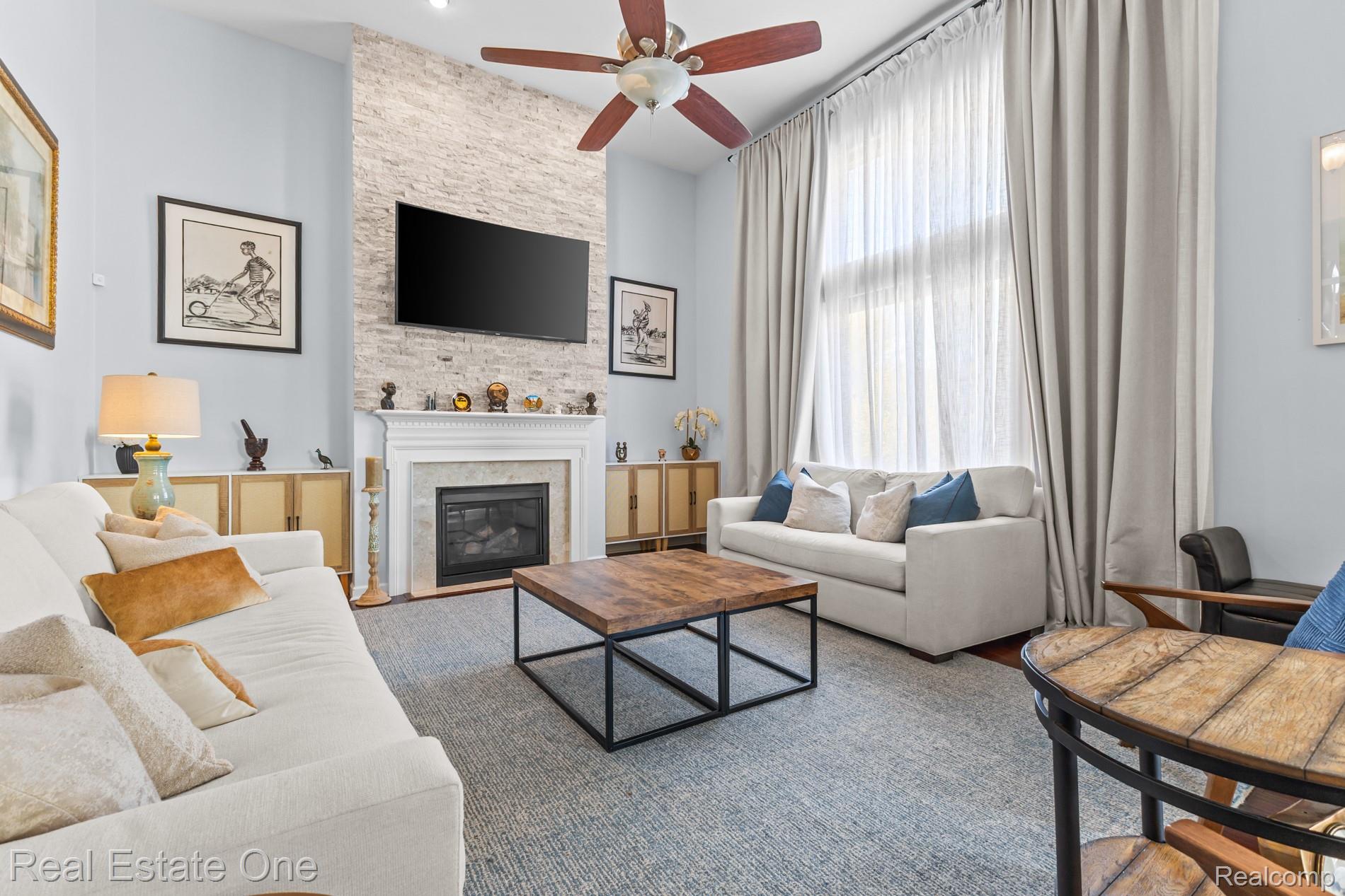 2057 Warbler Court