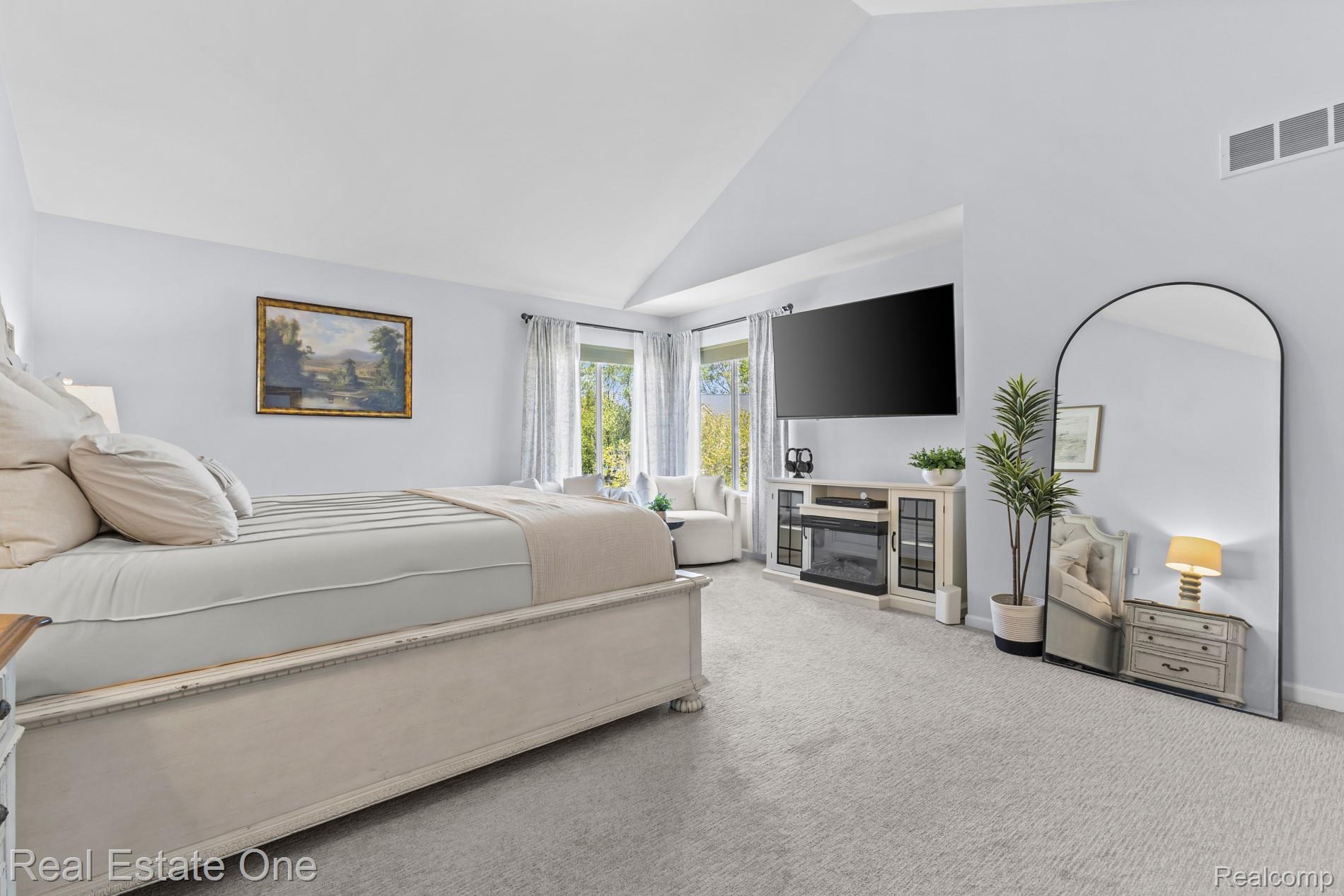 2057 Warbler Court