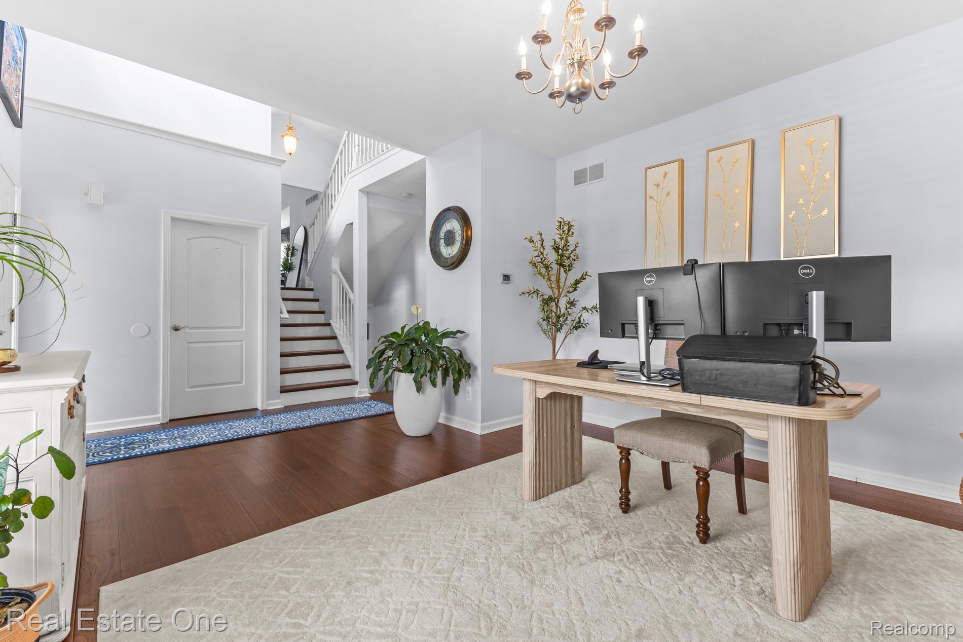 2057 Warbler Court
