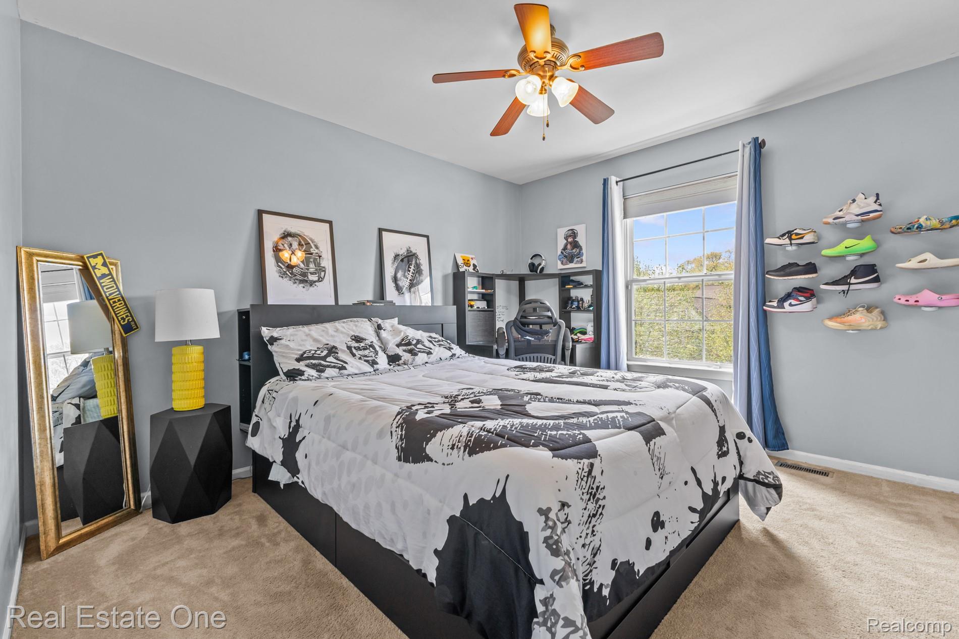 2057 Warbler Court