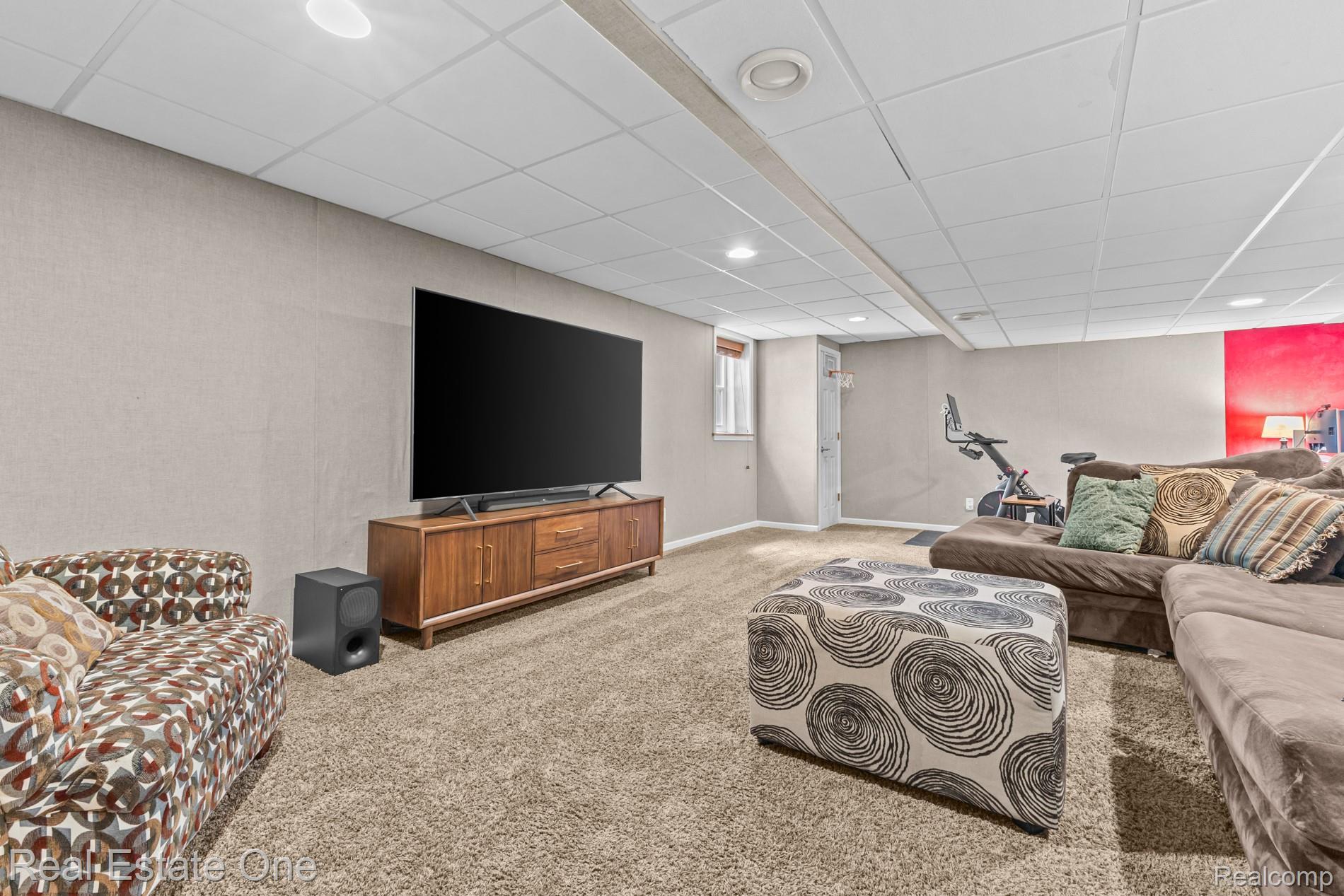 2057 Warbler Court