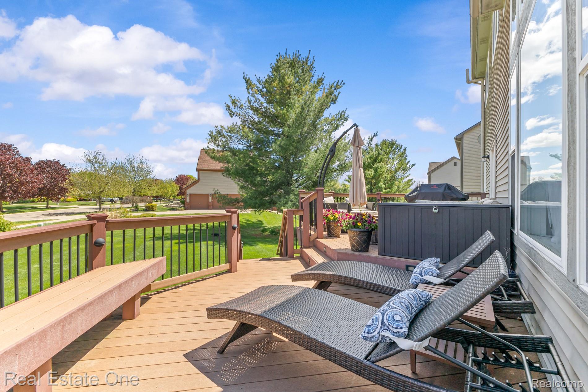 2057 Warbler Court
