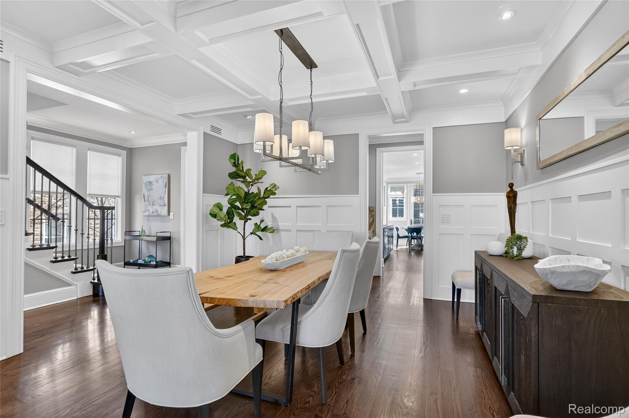 277 W Brown Street